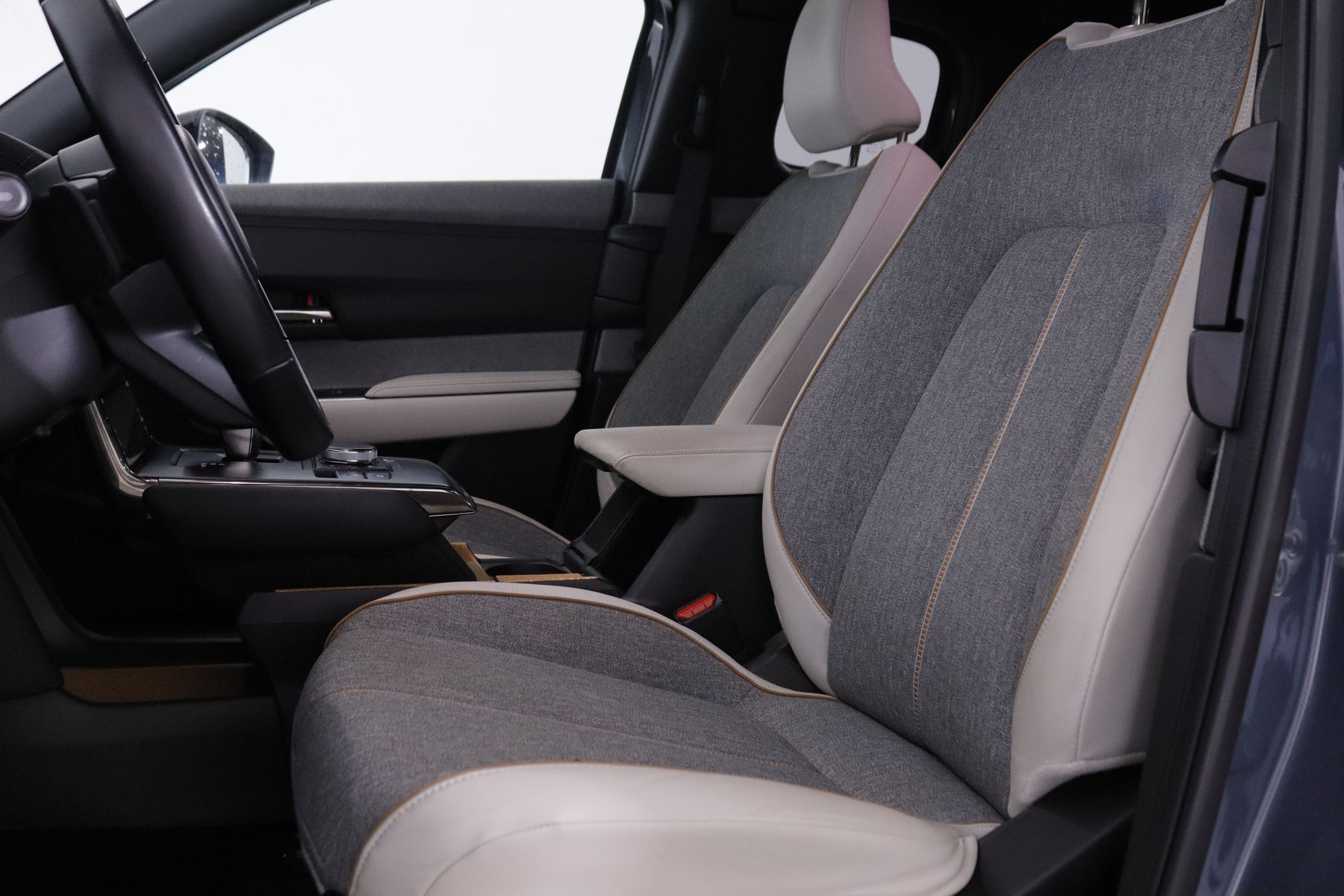 Mazda MX30 ELECTRICO E-SKYACTIVE MODERN AUTO 145CV 5P # IVA DEDUCIBLE, NAVY, PARKTRONIC foto 25