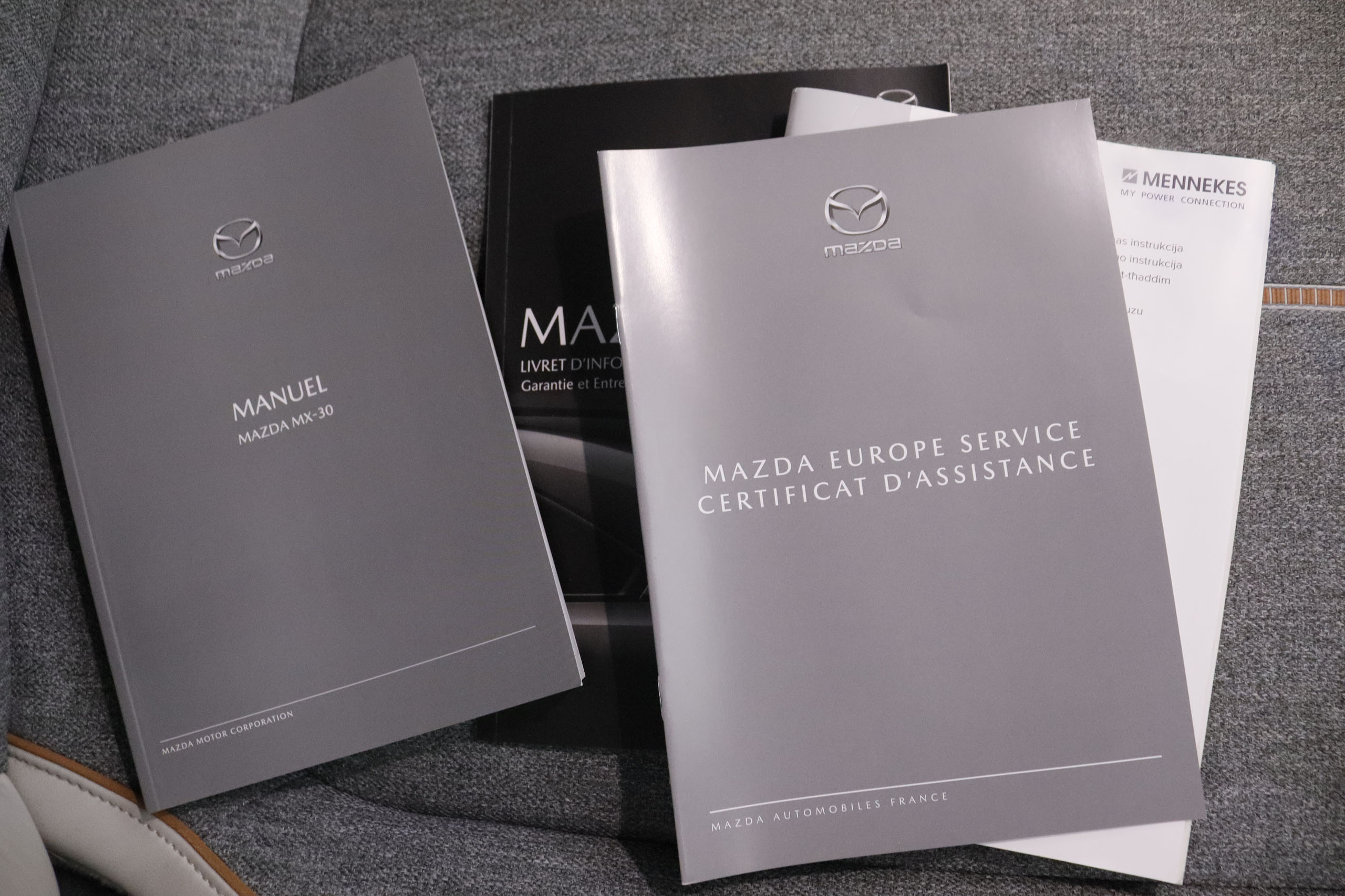 Mazda MX30 ELECTRICO E-SKYACTIVE MODERN AUTO 145CV 5P # IVA DEDUCIBLE, NAVY, PARKTRONIC foto 29