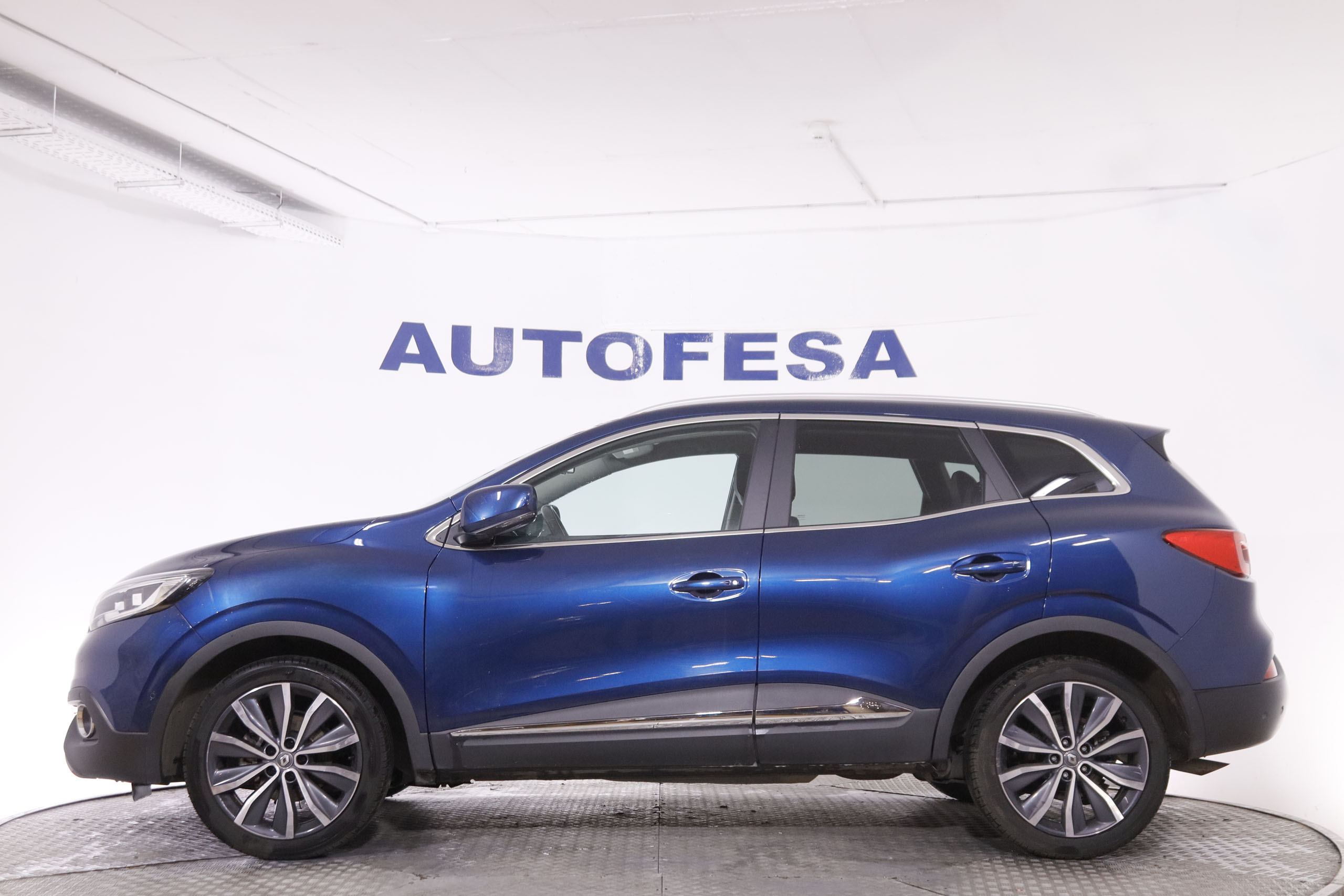 Renault Kadjar 1.3 TCE INTENS AUTO 130CV 5P # NAVY, PARKTRONIC foto 9
