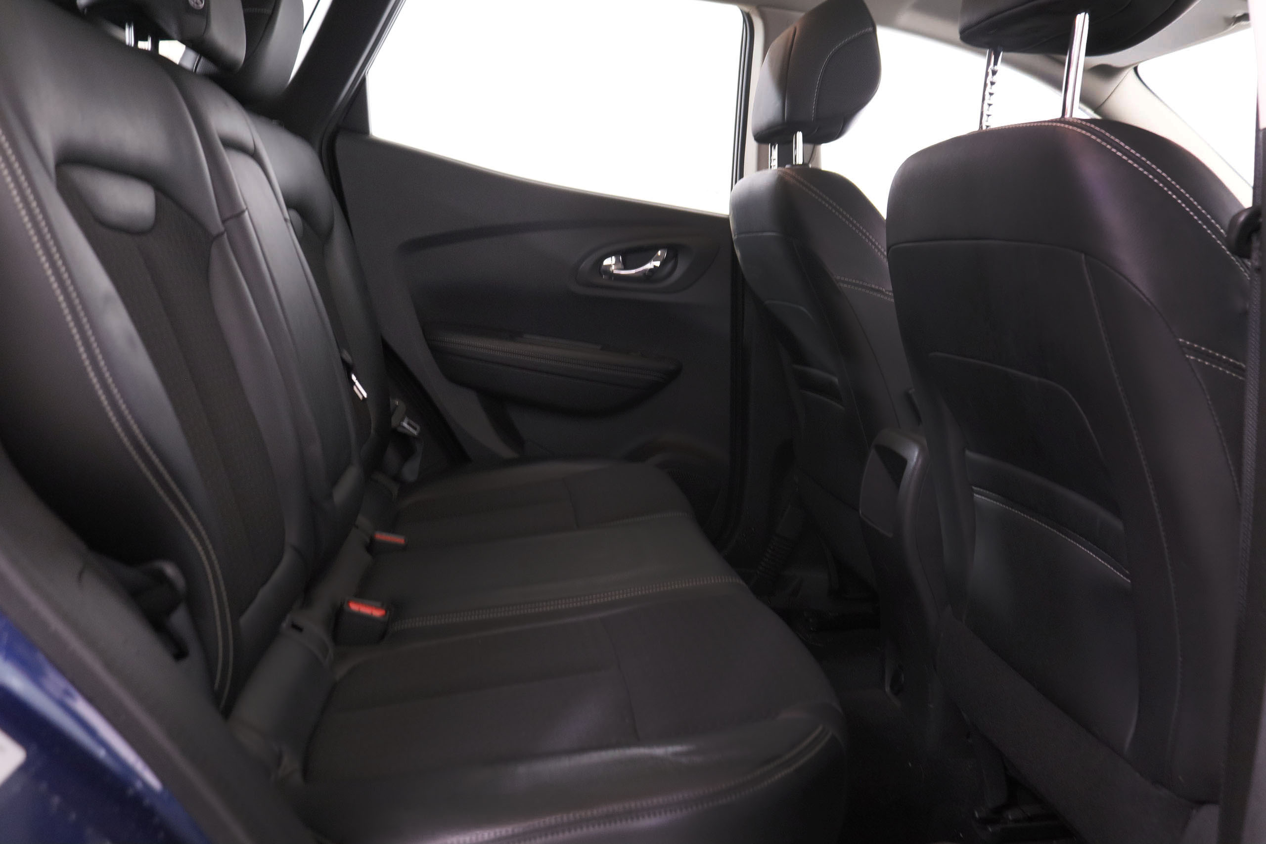 Renault Kadjar 1.3 TCE INTENS AUTO 130CV 5P # NAVY, PARKTRONIC foto 26