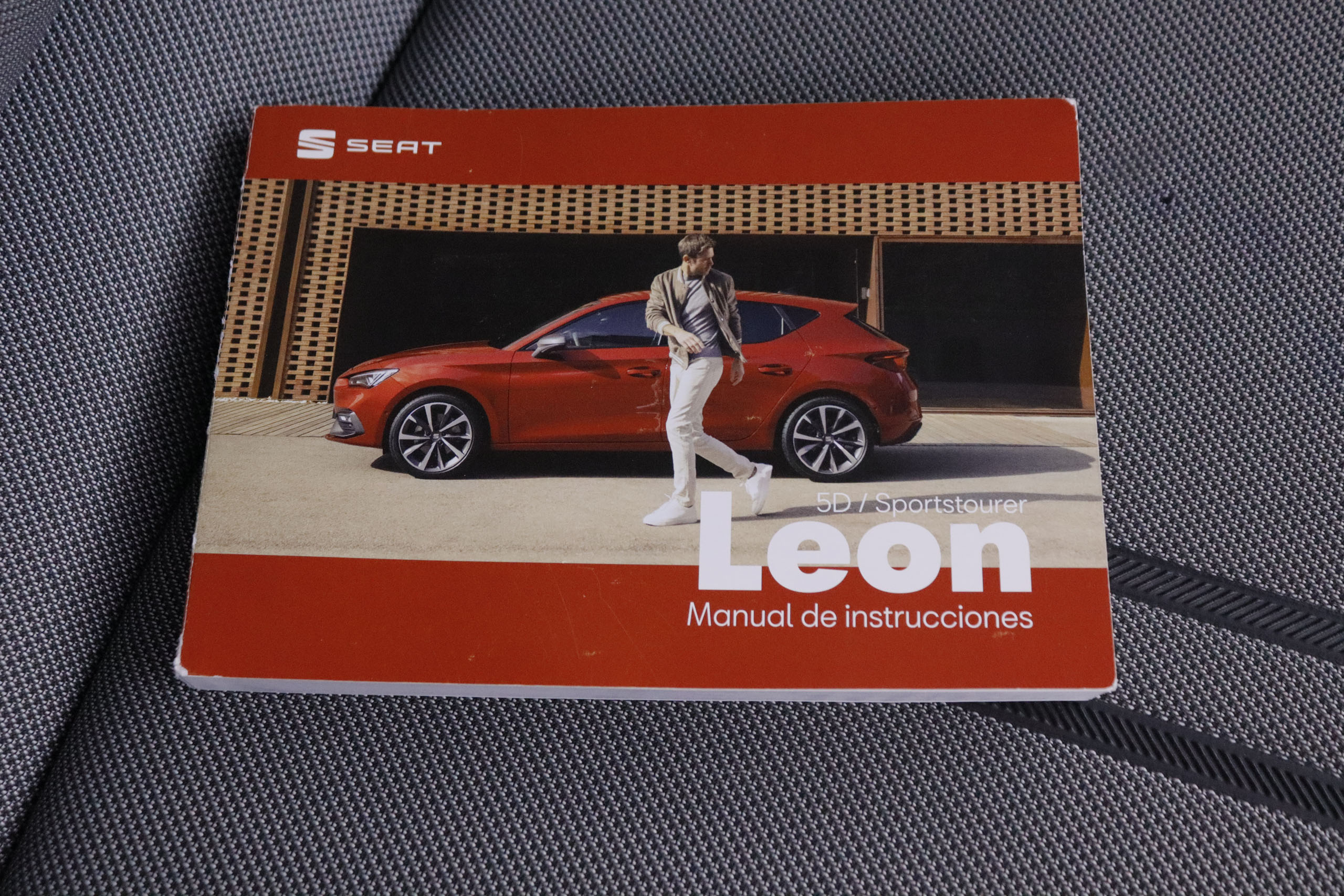 Seat Leon 1.0 MHEV ETSI STYLE DSG AUTO 110CV 5P # IVA DEDUCIBLE, NAVY, PARKTRONIC foto 31