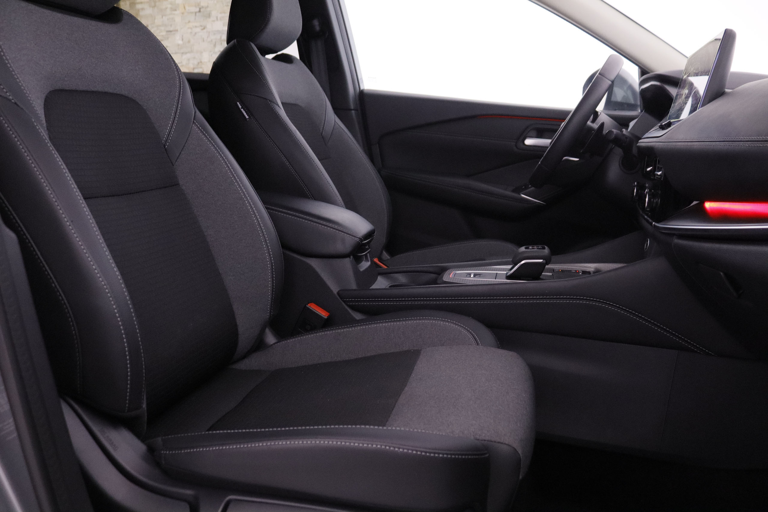 Nissan Qashqai 1.3 DIGT MHEV N CONNECTA AUTO 158CV 5P # GARANTIA FAB 2030, IVA DEDUCIBLE, PARKTRONIC foto 25