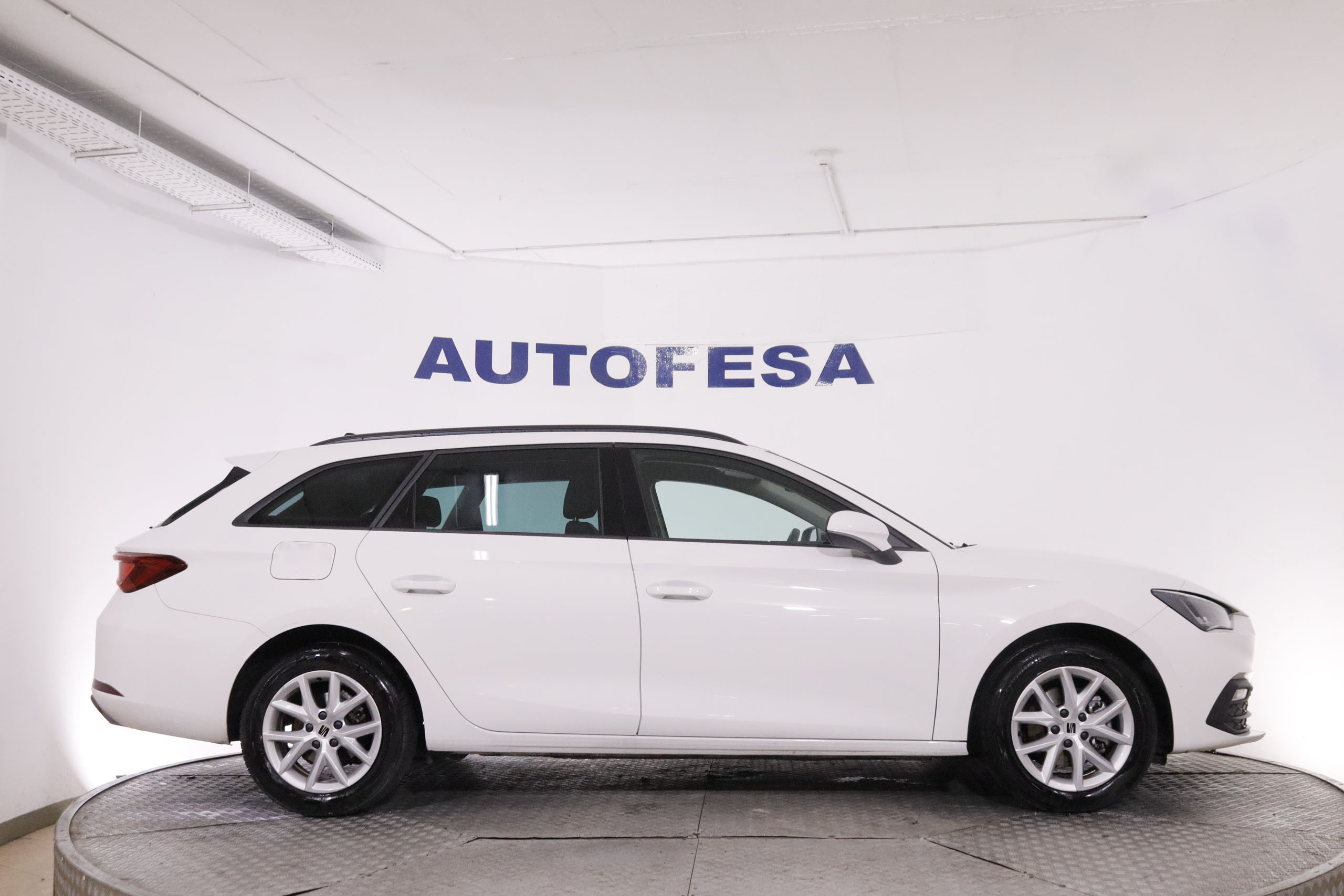 Seat Leon 1.0 MHEV ETSI STYLE DSG AUTO 110CV 5P # IVA DEDUCIBLE, NAVY, PARKTRONIC foto 13