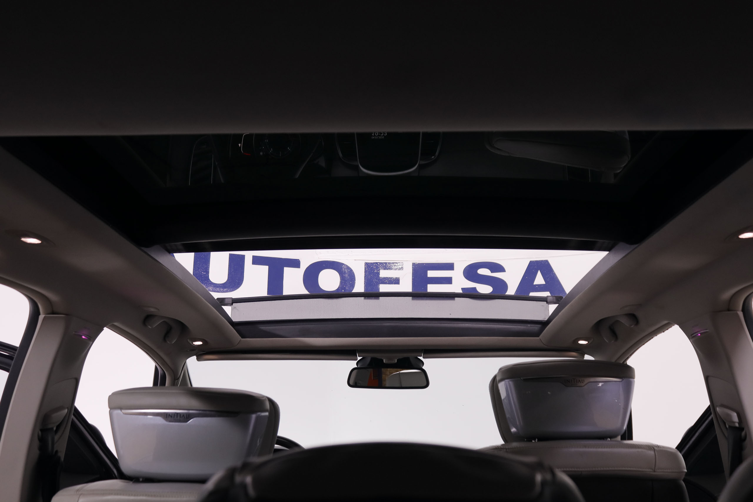 Renault Espace ESPACE 1.6 DCI INITIALE PARIS 160CV AUTO 5P S/S 7 PLAZAS # NAVY, CUERO, FAROS LED, TECHO ELECTRICO PANORAMICO foto 14