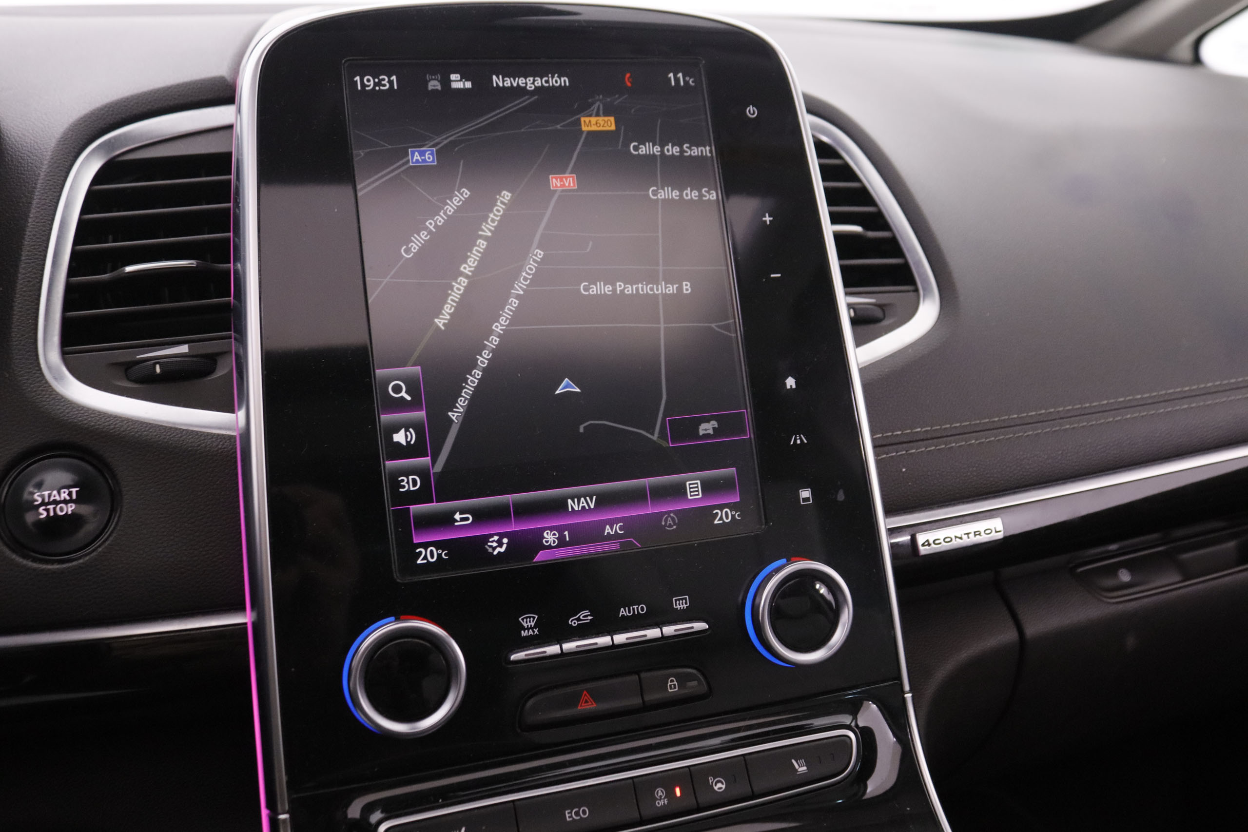 Renault Espace ESPACE 1.6 DCI INITIALE PARIS 160CV AUTO 5P S/S 7 PLAZAS # NAVY, CUERO, FAROS LED, TECHO ELECTRICO PANORAMICO foto 19