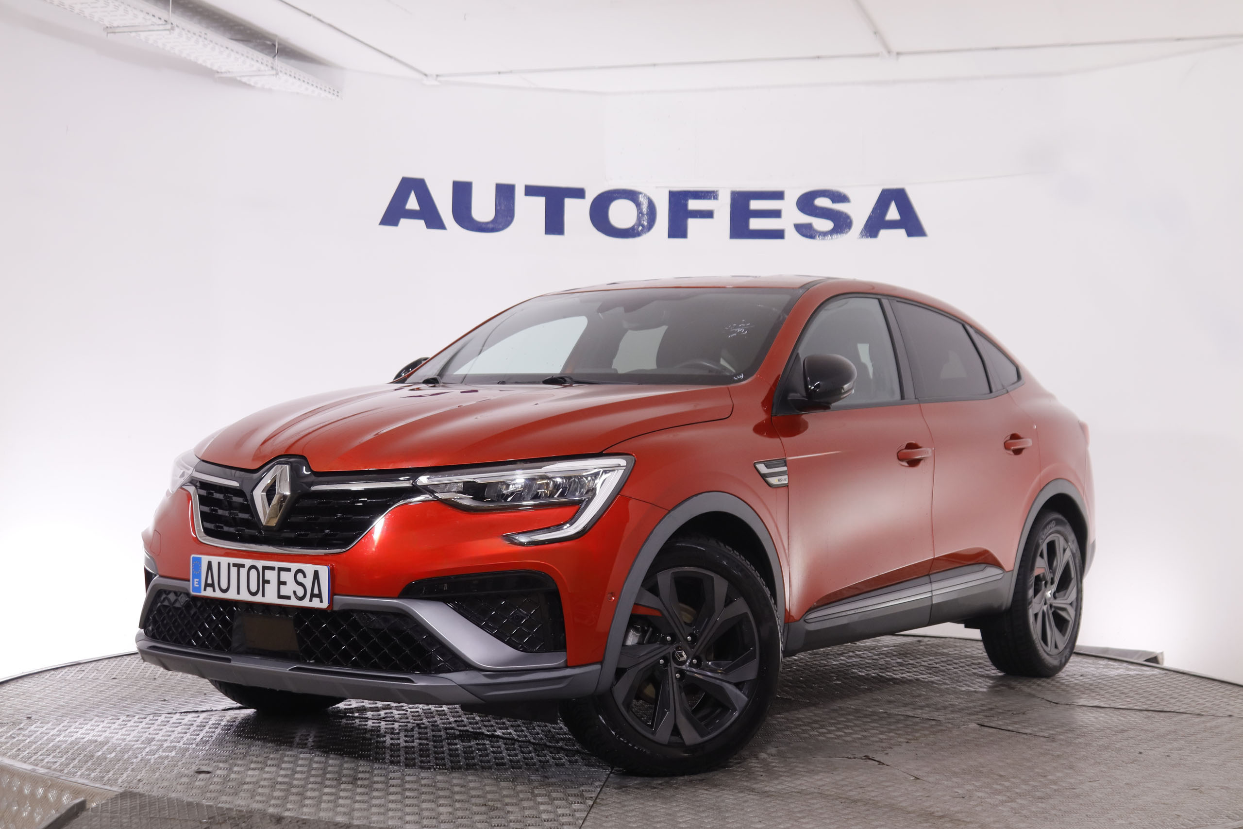 Renault ARKANA 1.6 E-TECH HYBRID RS LINE AUTO 145CV 5P # IVA DEDUCIBLE, NAVY, PARKTRONIC foto 1