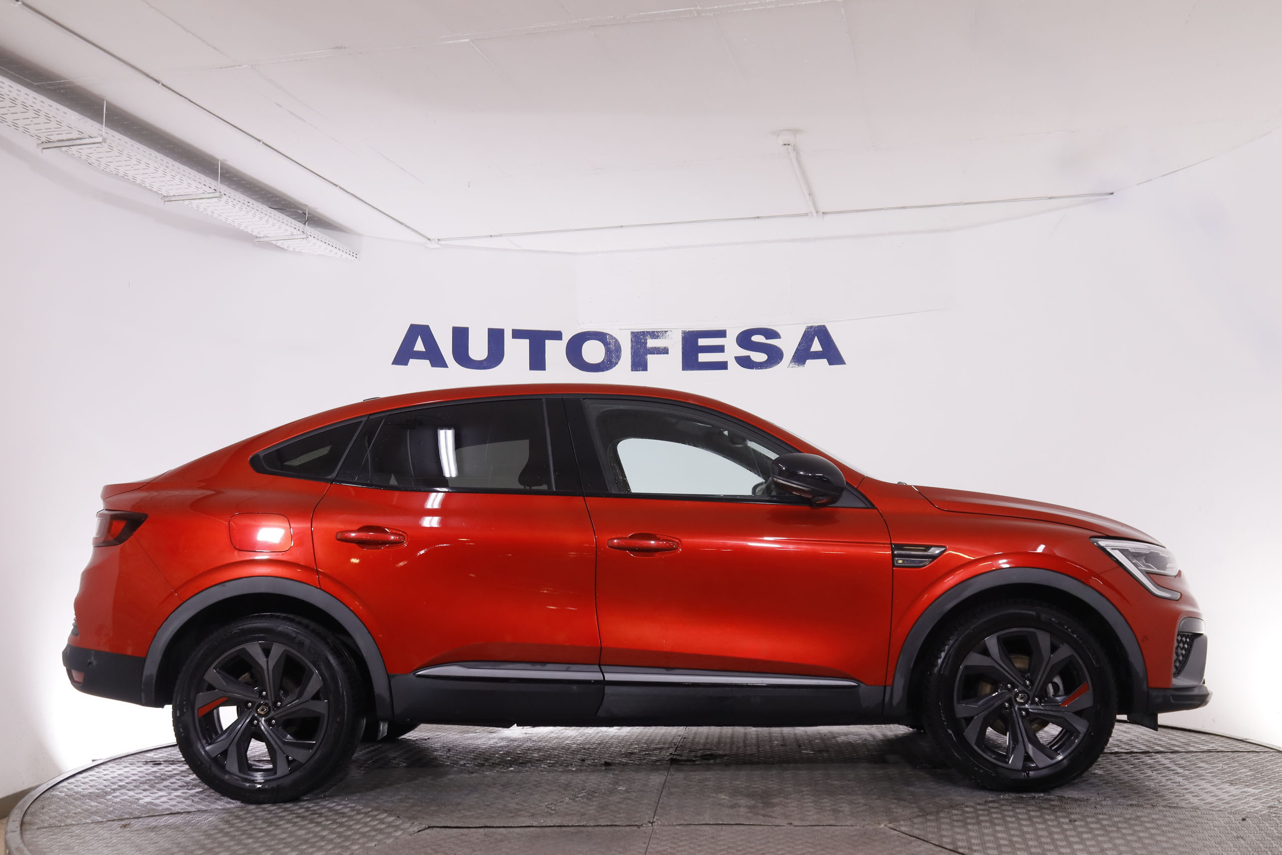 Renault ARKANA 1.6 E-TECH HYBRID RS LINE AUTO 145CV 5P # IVA DEDUCIBLE, NAVY, PARKTRONIC foto 9