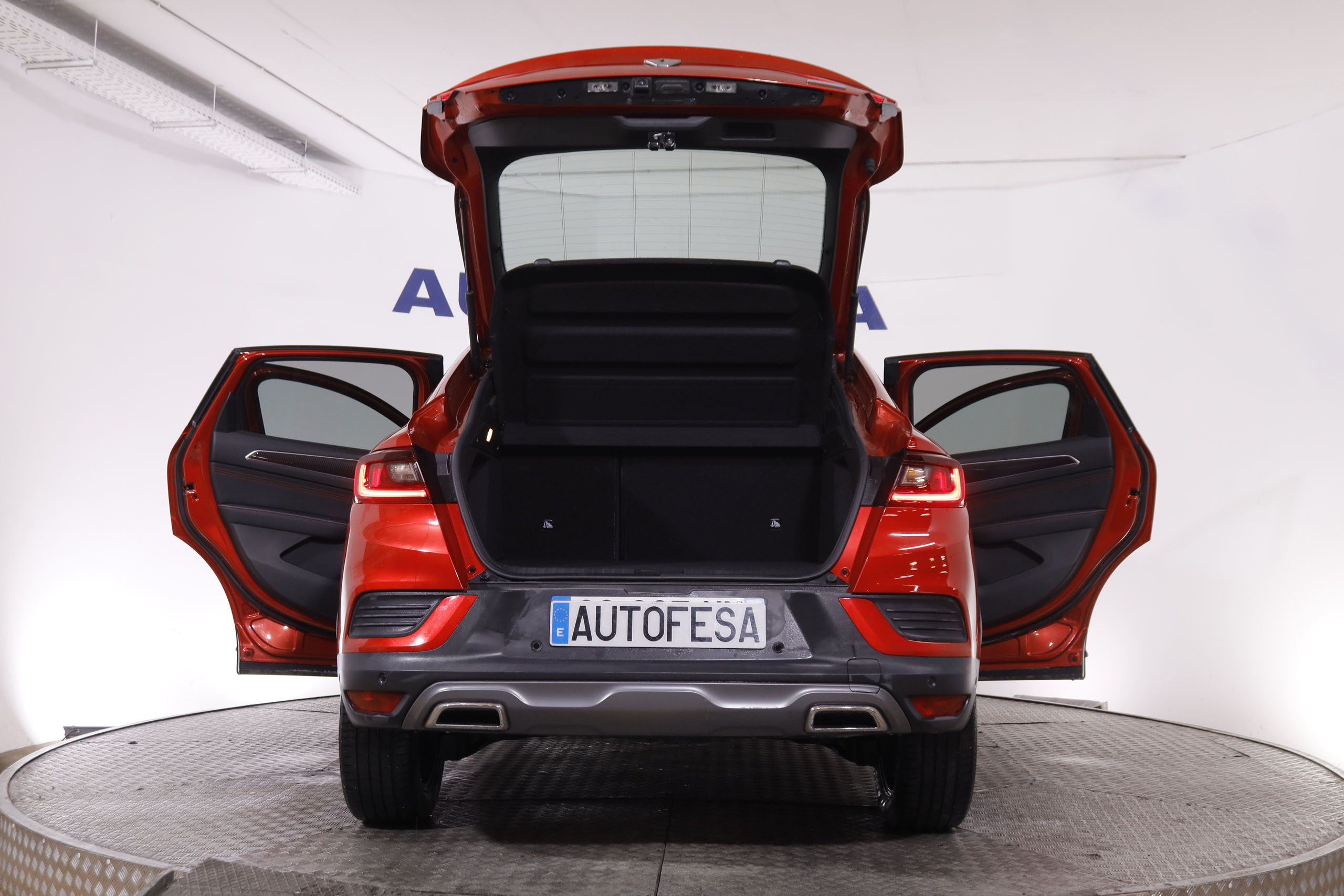 Renault ARKANA 1.6 E-TECH HYBRID RS LINE AUTO 145CV 5P # IVA DEDUCIBLE, NAVY, PARKTRONIC foto 10