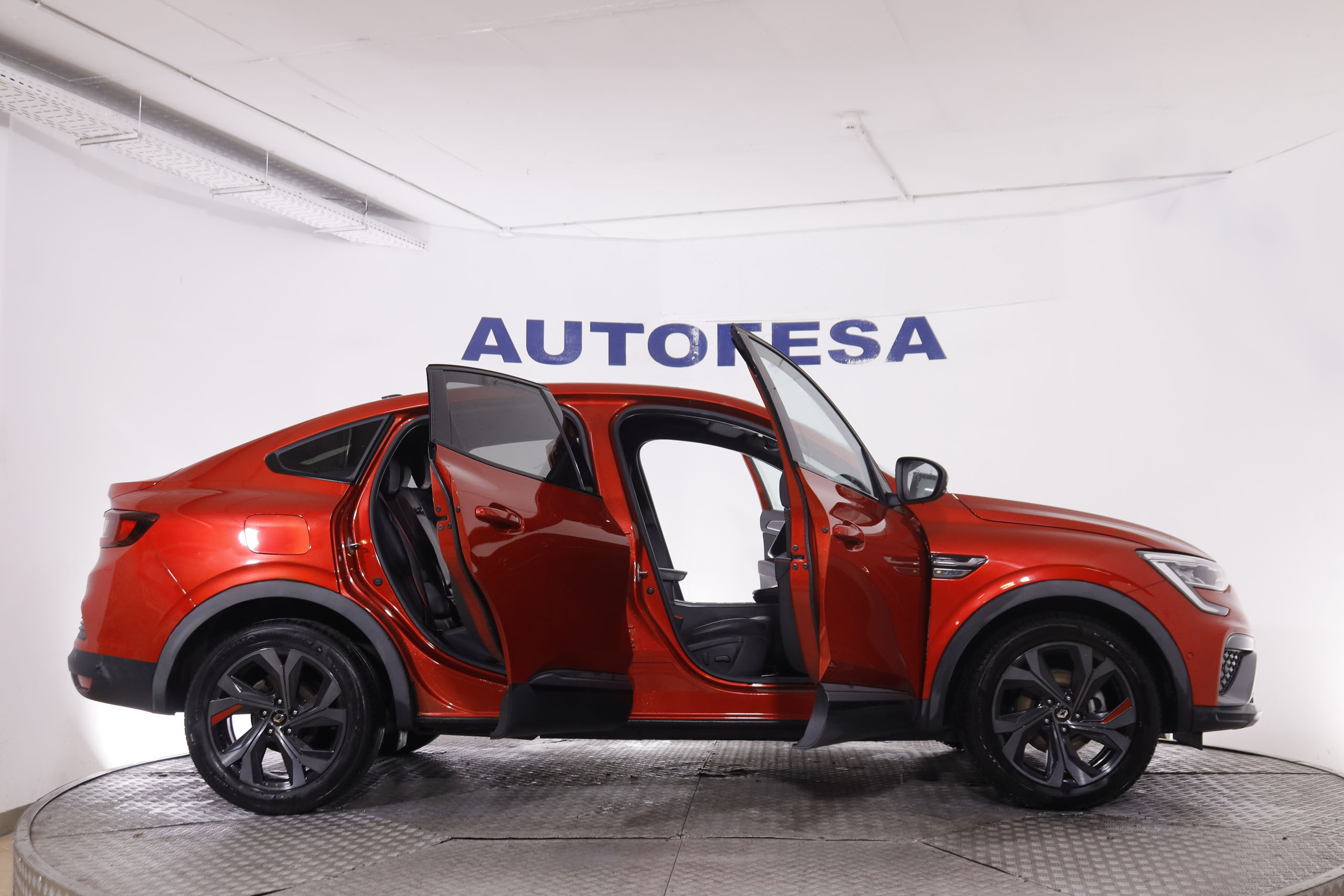 Renault ARKANA 1.6 E-TECH HYBRID RS LINE AUTO 145CV 5P # IVA DEDUCIBLE, NAVY, PARKTRONIC foto 11