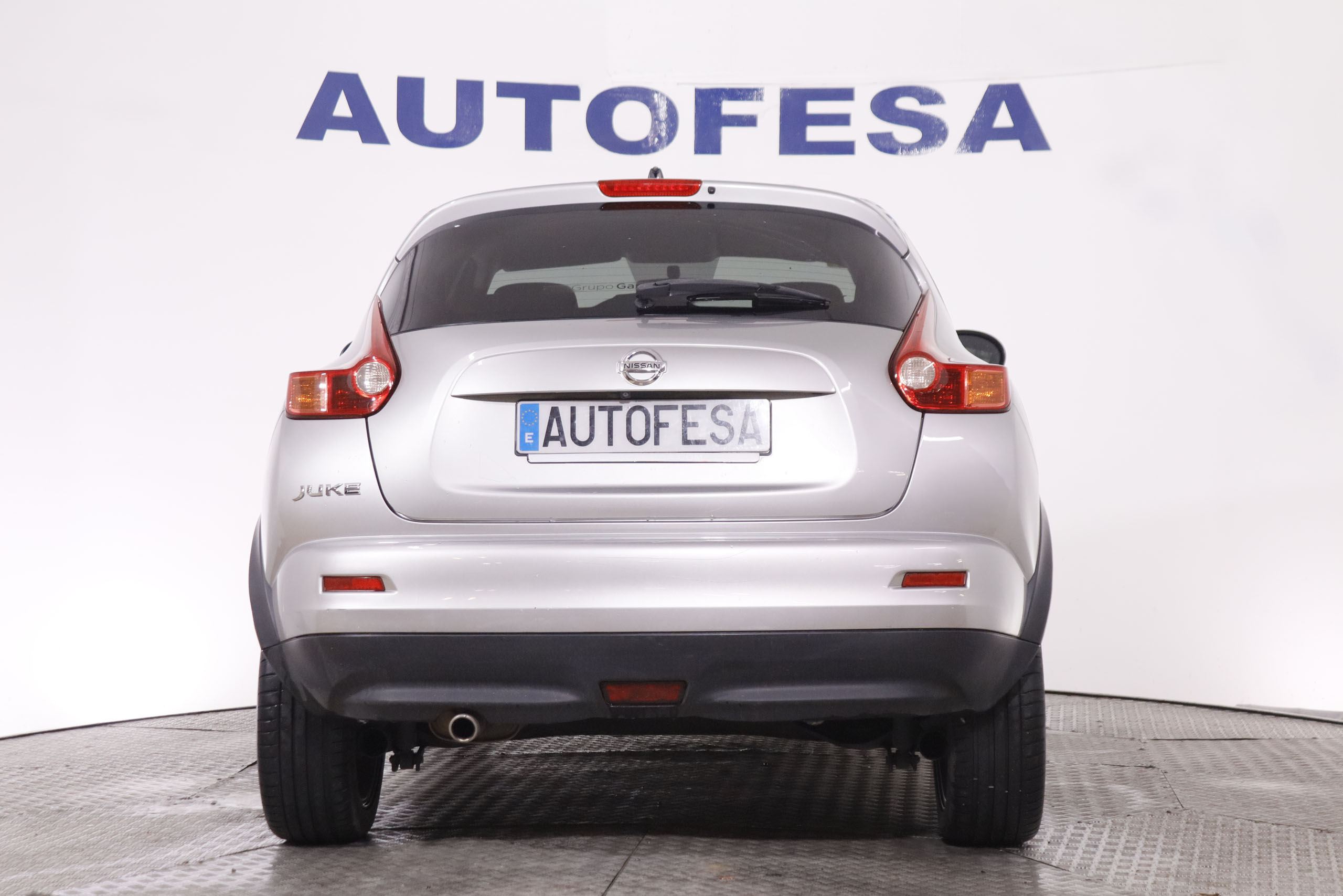 Nissan JUKE 1.6 NTEC 4X2 117CV 5P # NAVY, PARKTRONIC 1.6 NTEC 4X2 117CV 5P foto 6