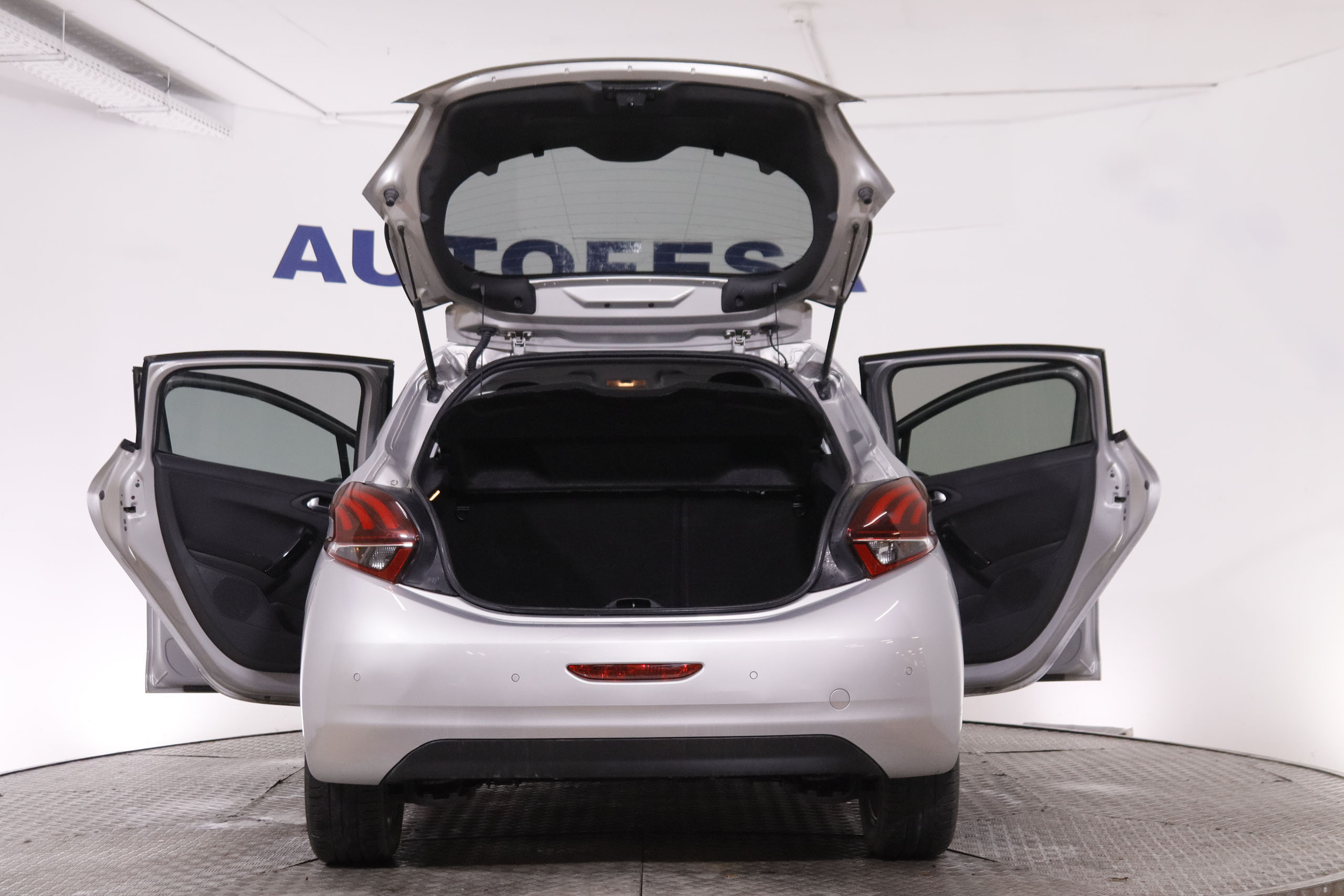 Peugeot 208 1.2  PURE TECH ALLURE 82CV 5P # PARKTRONIC 1.2  PURE TECH ALLURE 82CV 5P # PARKTRONIC foto 10