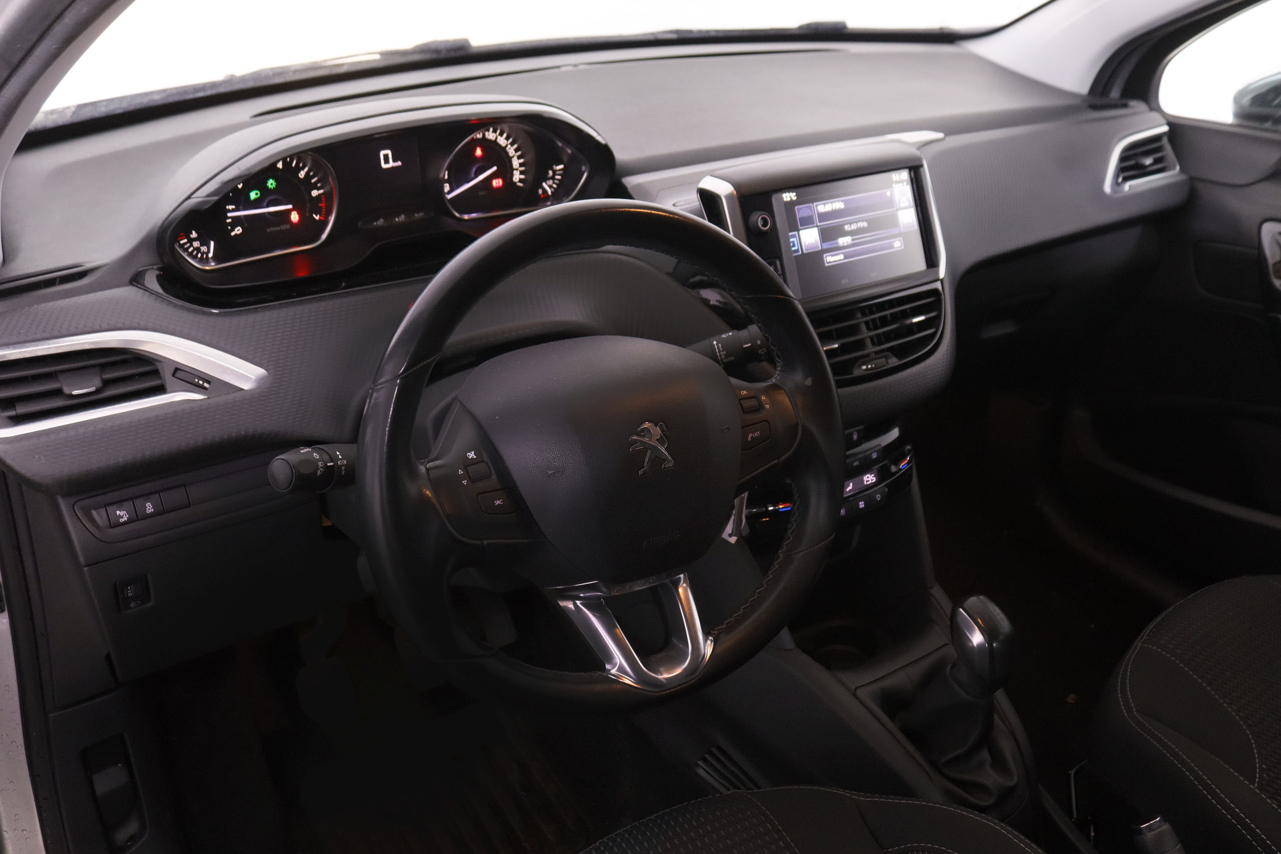 Peugeot 208 1.2  PURE TECH ALLURE 82CV 5P # PARKTRONIC 1.2  PURE TECH ALLURE 82CV 5P # PARKTRONIC foto 14