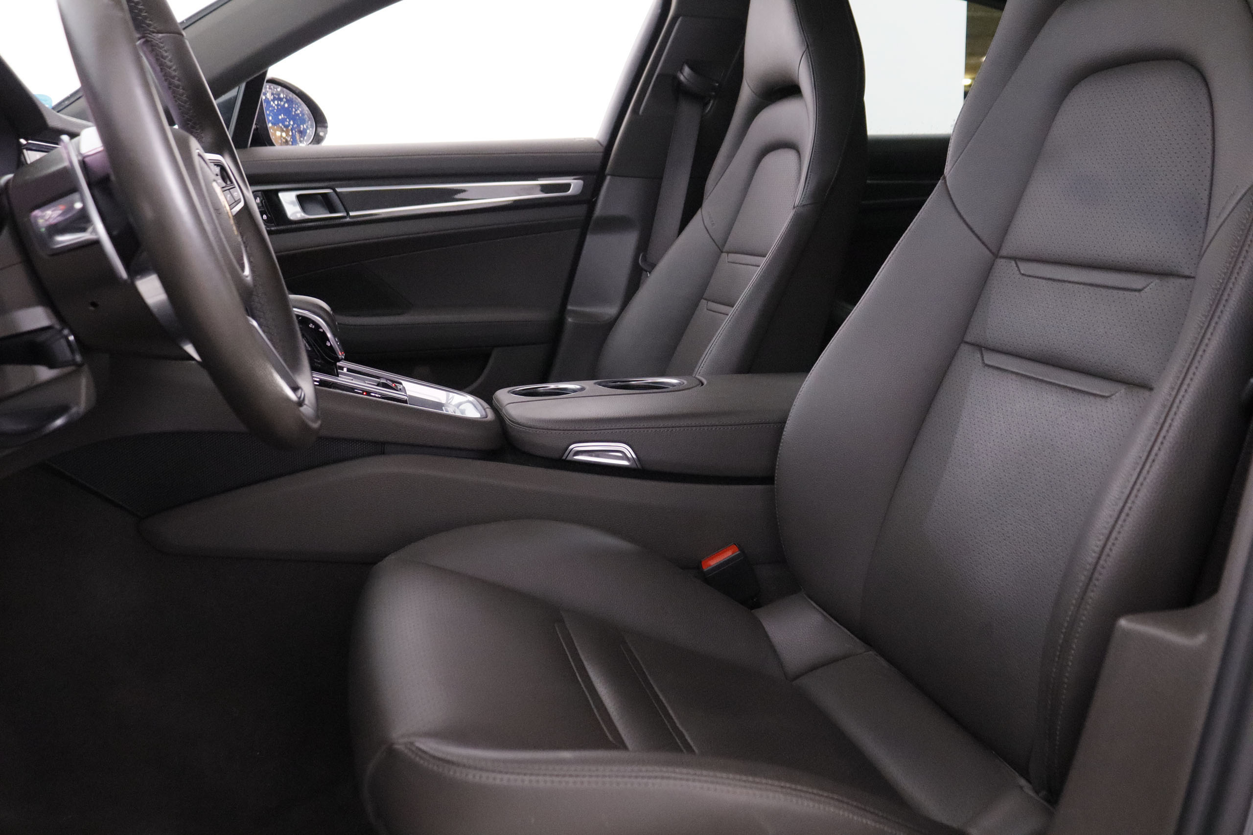 Porsche Panamera 4 E-HYBRID AUTO 462CV 5P # IVA DEDUCIBLE, CUERO, NAVY, PARKTRONIC foto 28