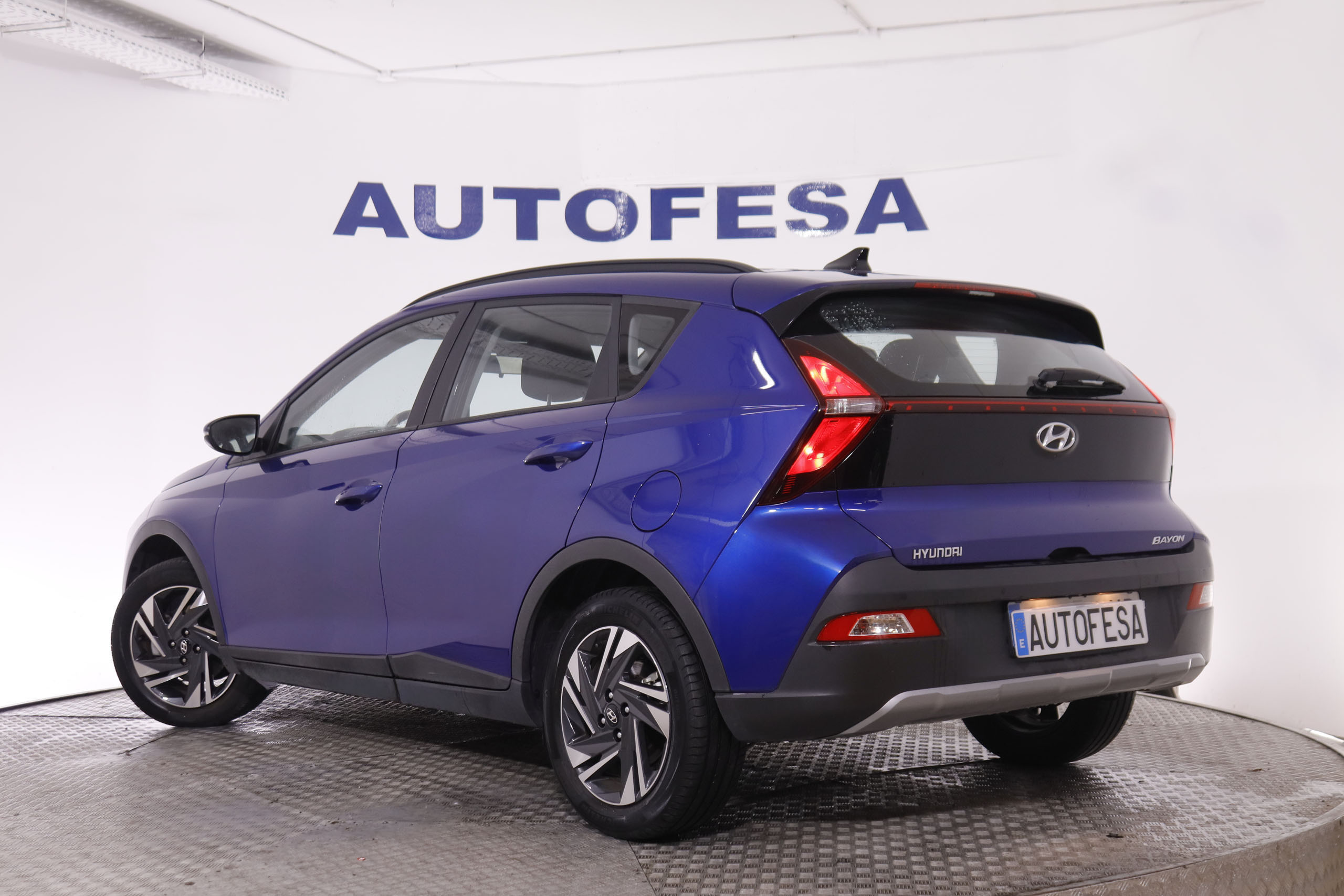 Hyundai BAYON 1.2 MPI MAXX 84CV 5P # PARKTRONIC,CAMARA TRASAERA foto 9