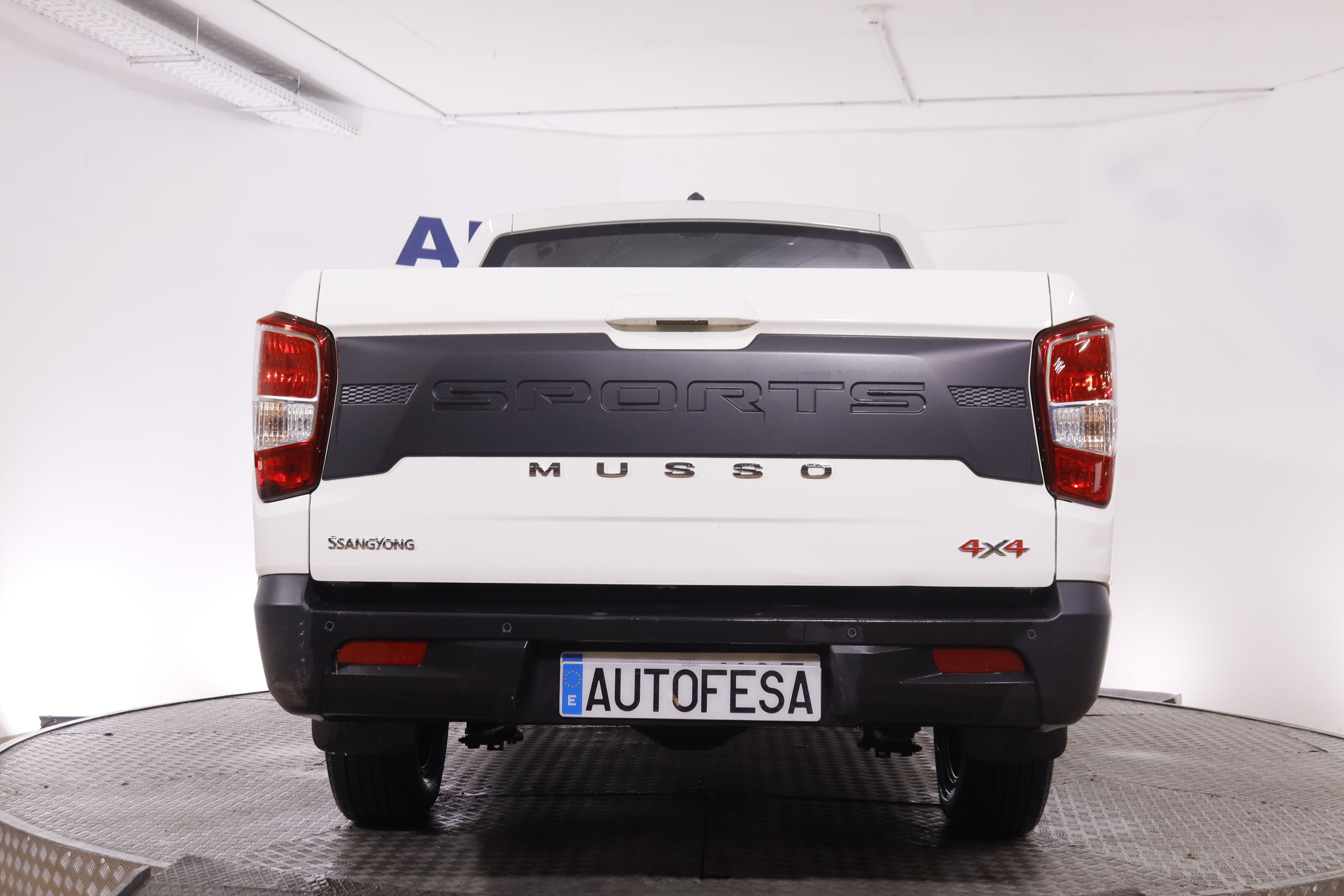 Ssangyong Musso 2.2 SPORTS D 22DTR 4X4 DOBLE CABINA 202CV 5P # IVA DEDUCIBLE, PARKTRONIC foto 6