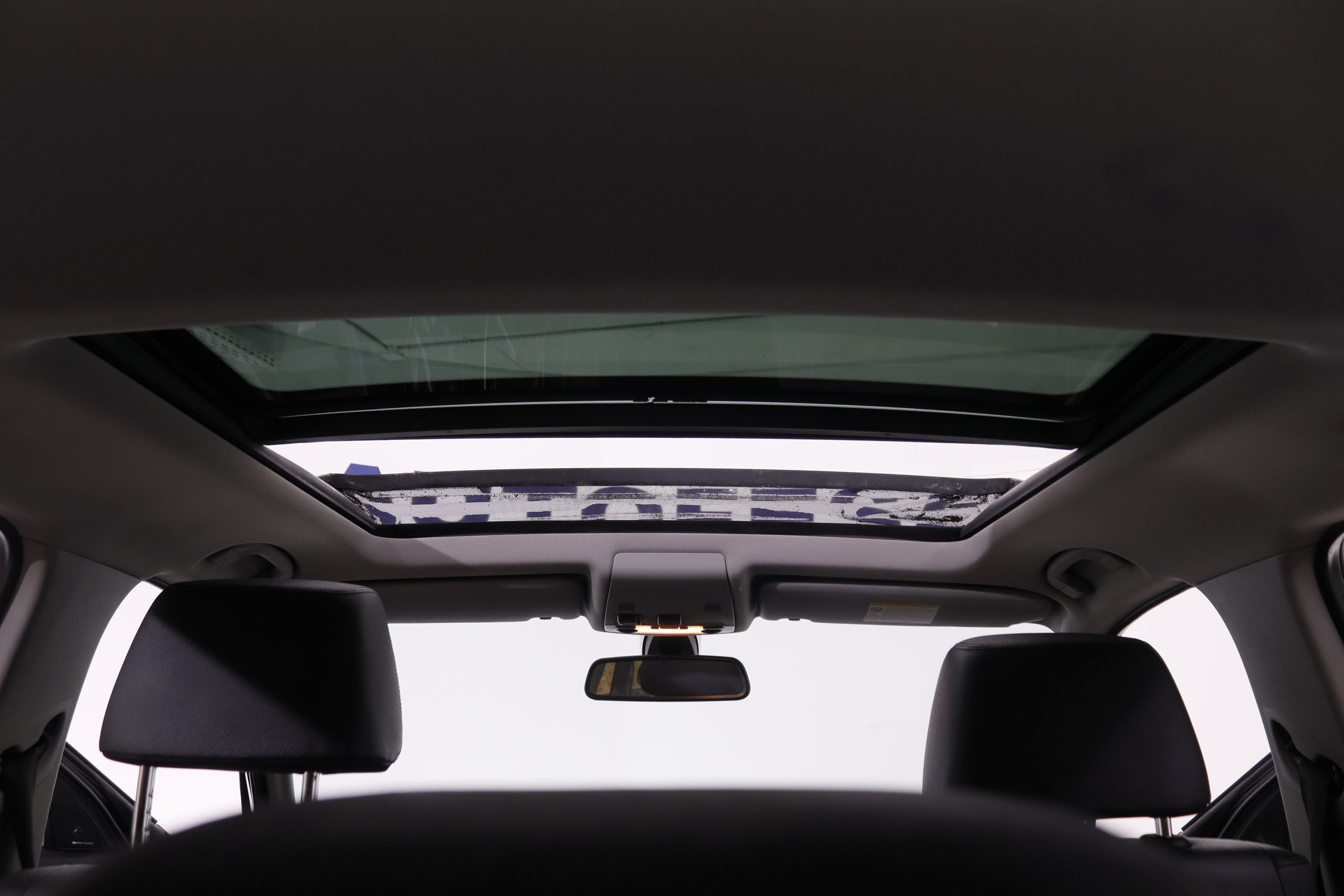 BMW X1 X1 23D XDRIVE AUTO 204CV 5P # CUERO, TECHO ELEC PANORAMICO,NAVY foto 14