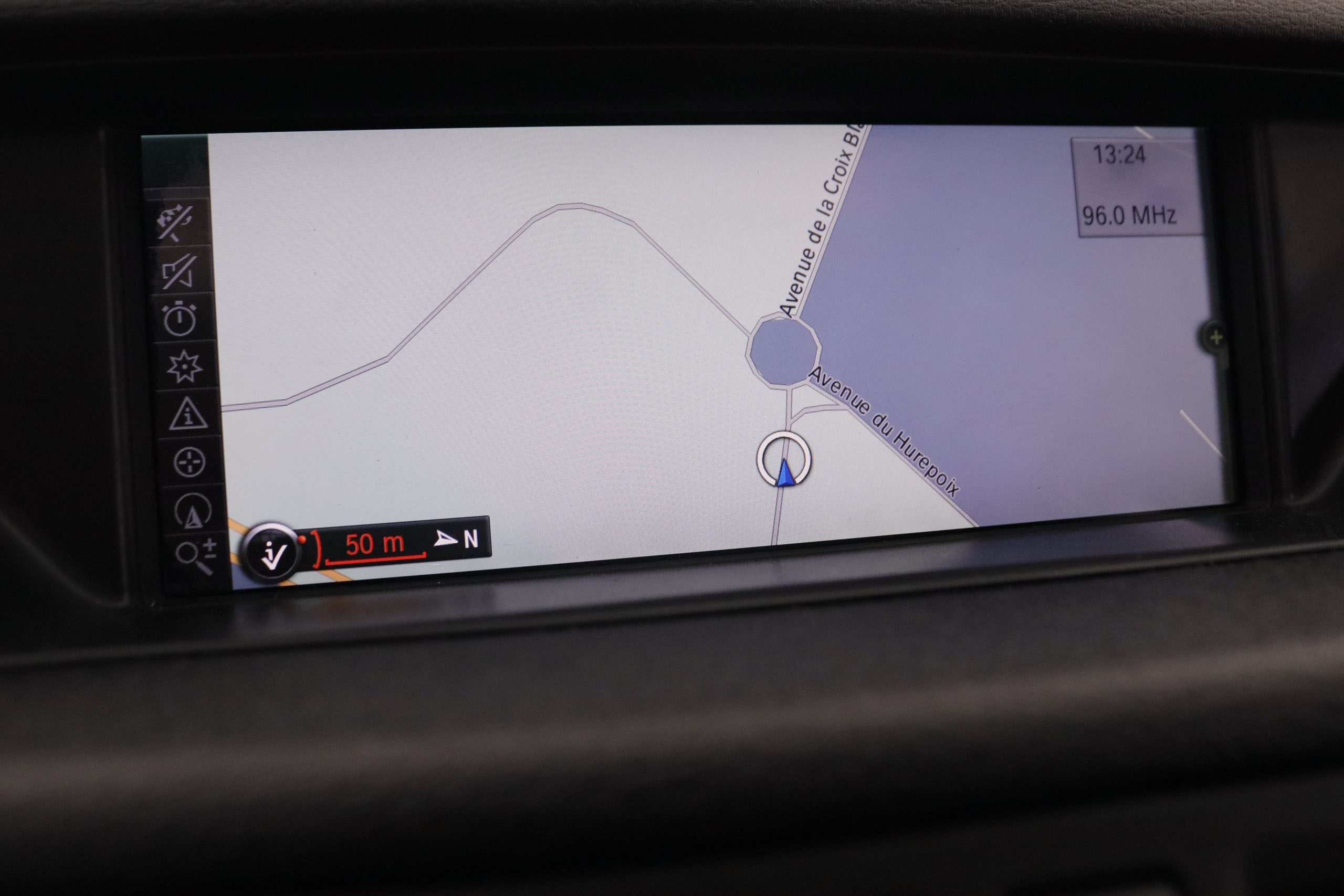 BMW X1 X1 23D XDRIVE AUTO 204CV 5P # CUERO, TECHO ELEC PANORAMICO,NAVY foto 21