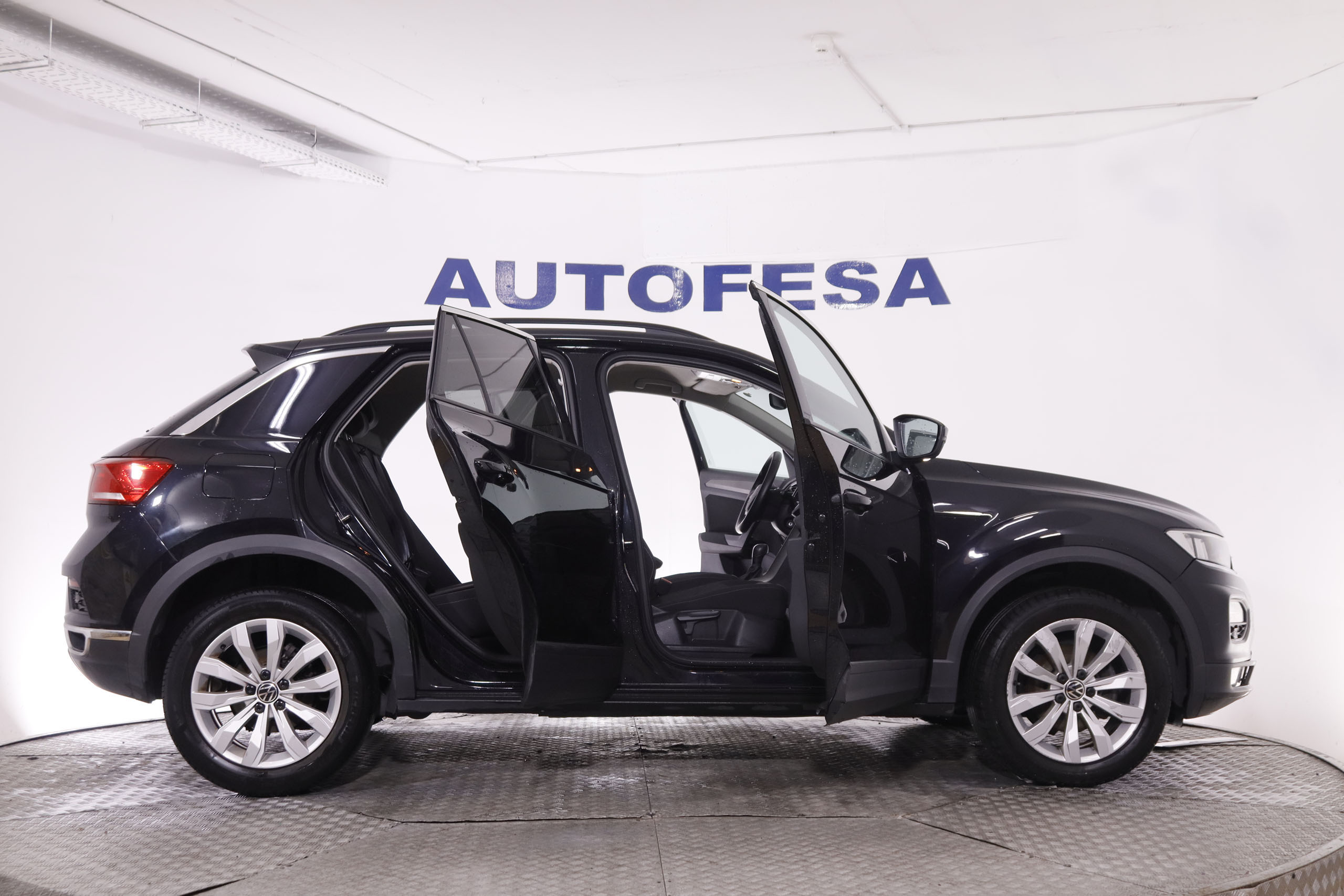 Volkswagen T-roc 1.5 SPORT AUTO 150CV 5P # IVA DEUCIBLE, PARKTRONIC foto 11