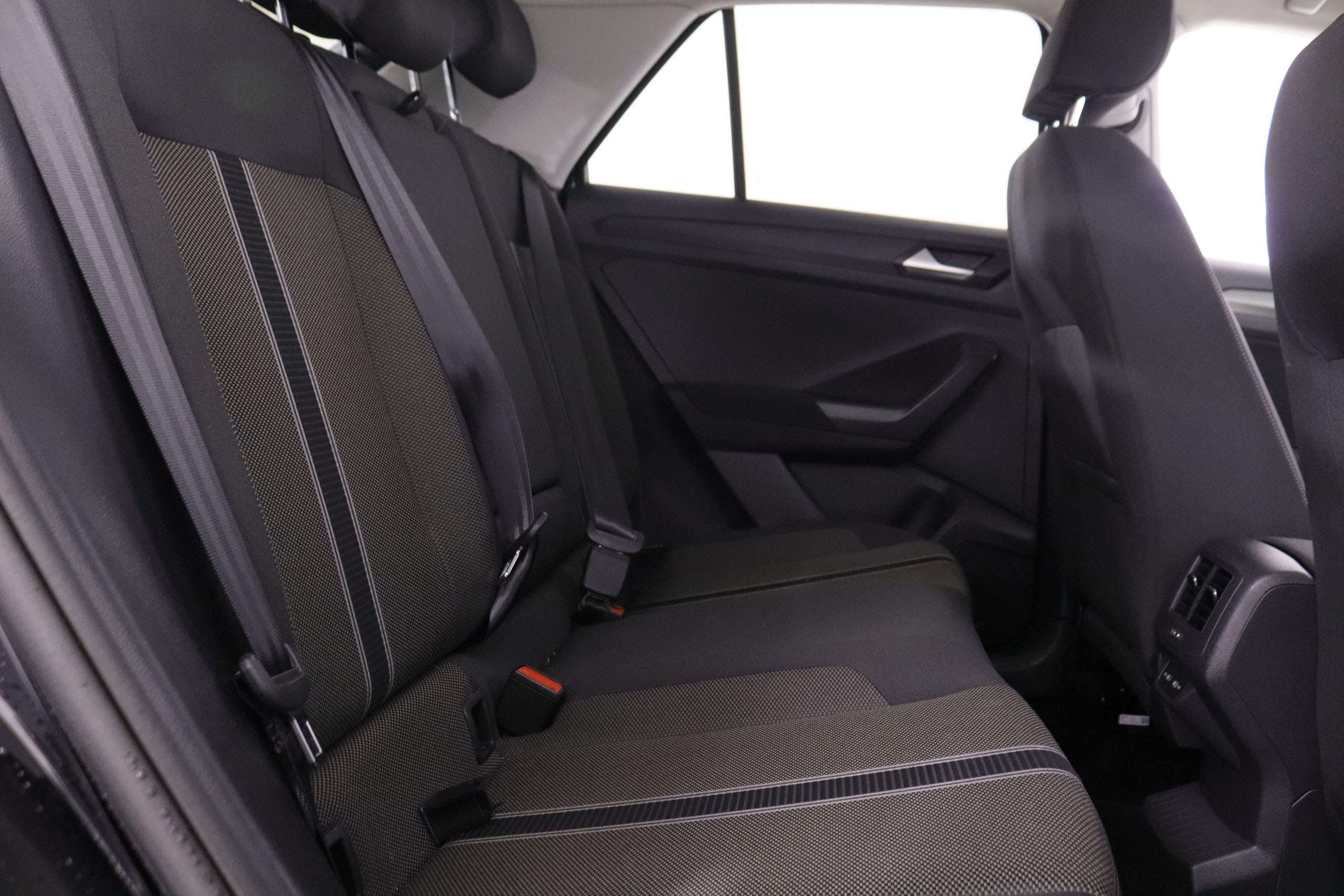 Volkswagen T-roc 1.5 SPORT AUTO 150CV 5P # IVA DEUCIBLE, PARKTRONIC foto 24