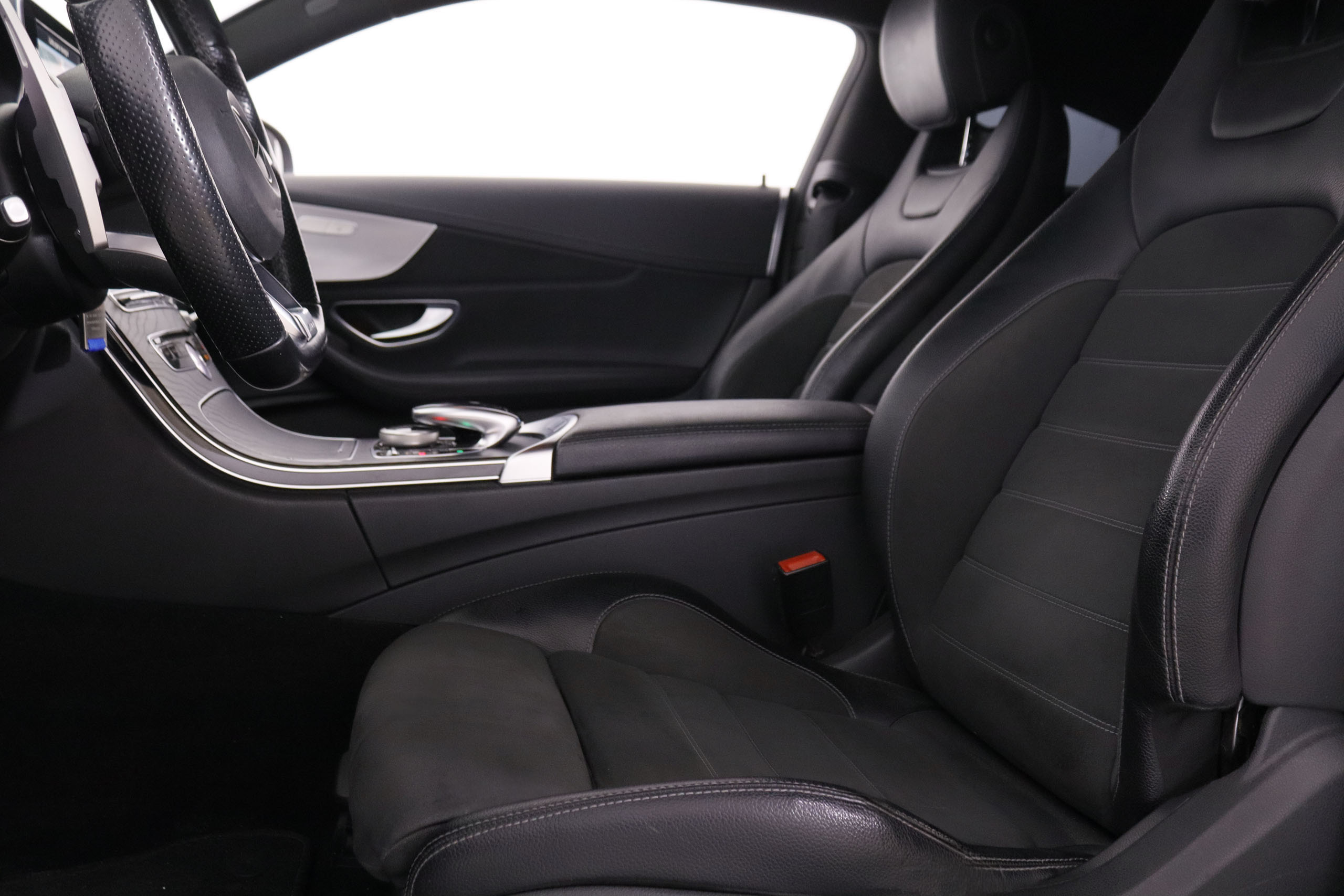 Mercedes-benz CLASE C C220D COUPE AMG LINE AUTO 170CV 2P # NAVY, PARKTRONIC CLASE C C220D AMG LINE COUPE AUTO 170CV 2P foto 22