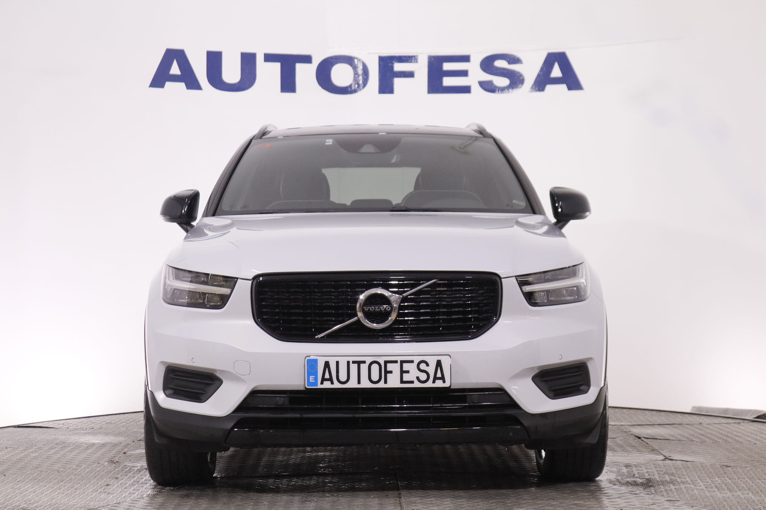 Volvo XC40 2.0 B4 HYBRID AWD R DESIGN AUTO 197CV 5P # IVA DEDUCIBLE, NAVY, PARKTRONIC foto 2