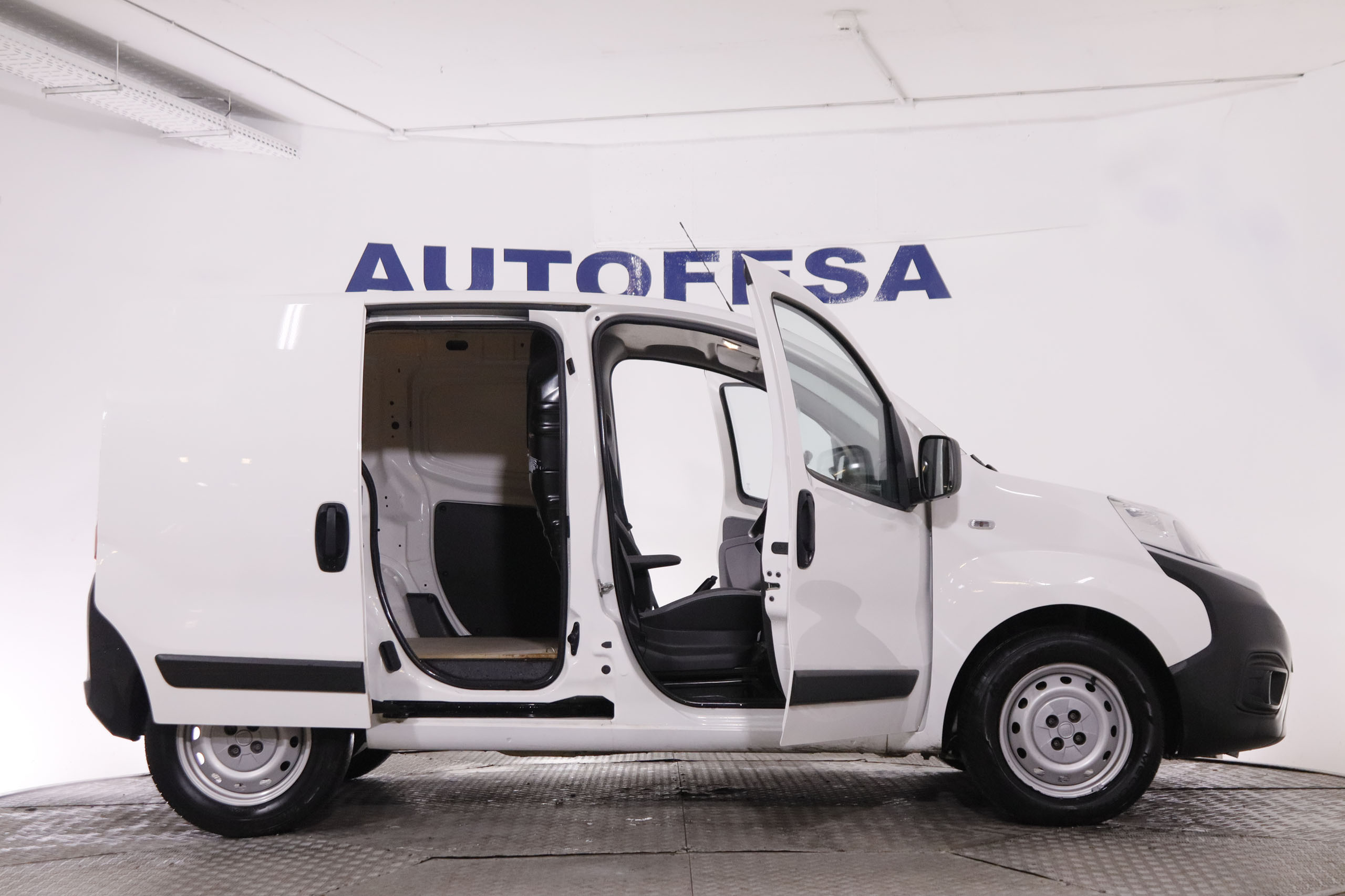 Fiat Fiorino 1.3 CARGO MJET SX 95CV 4P # IVA DEDUCIBLE foto 9