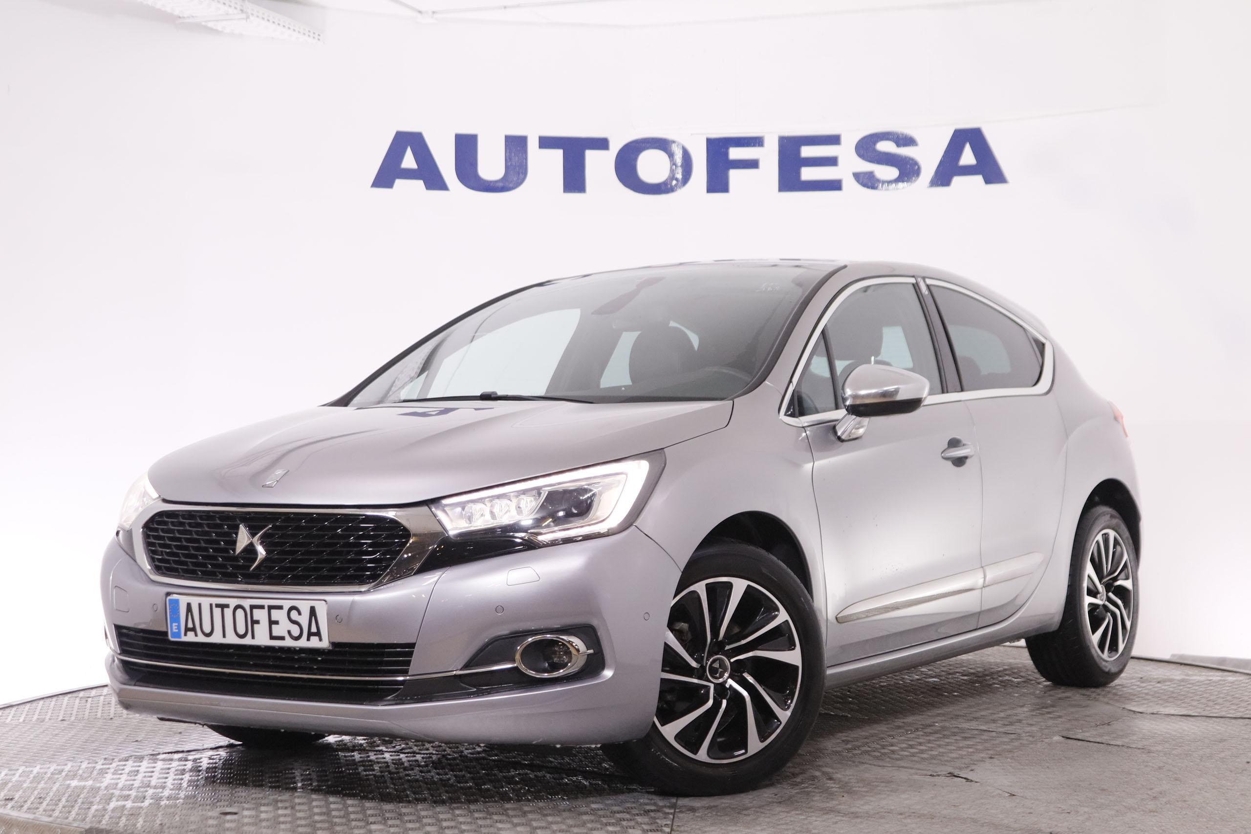 DS DS 4 1.2 PURE TECH SO CHIC 130CV 5P # NAVY, PARKTRONIC foto 1
