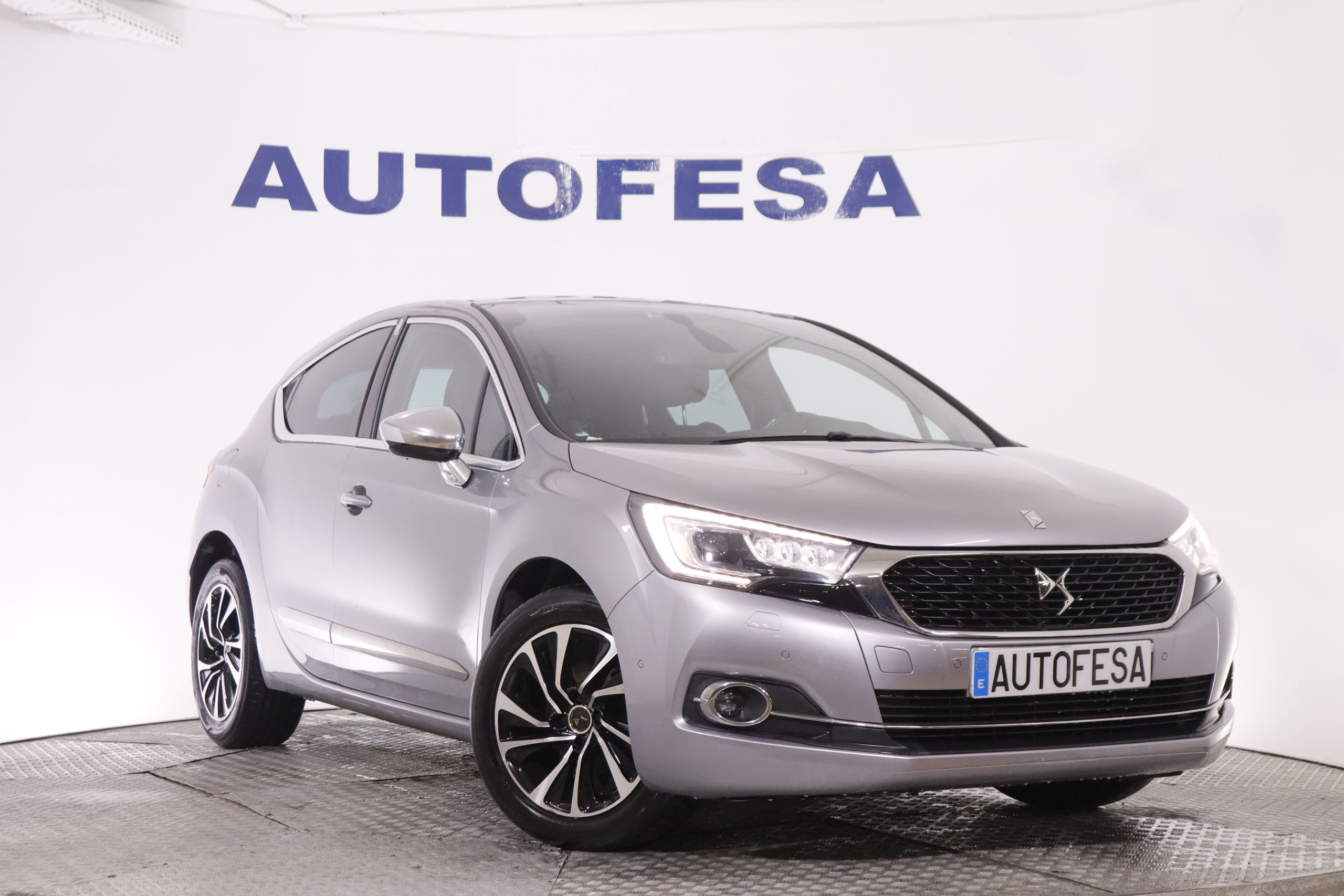 DS DS 4 1.2 PURE TECH SO CHIC 130CV 5P # NAVY, PARKTRONIC foto 3