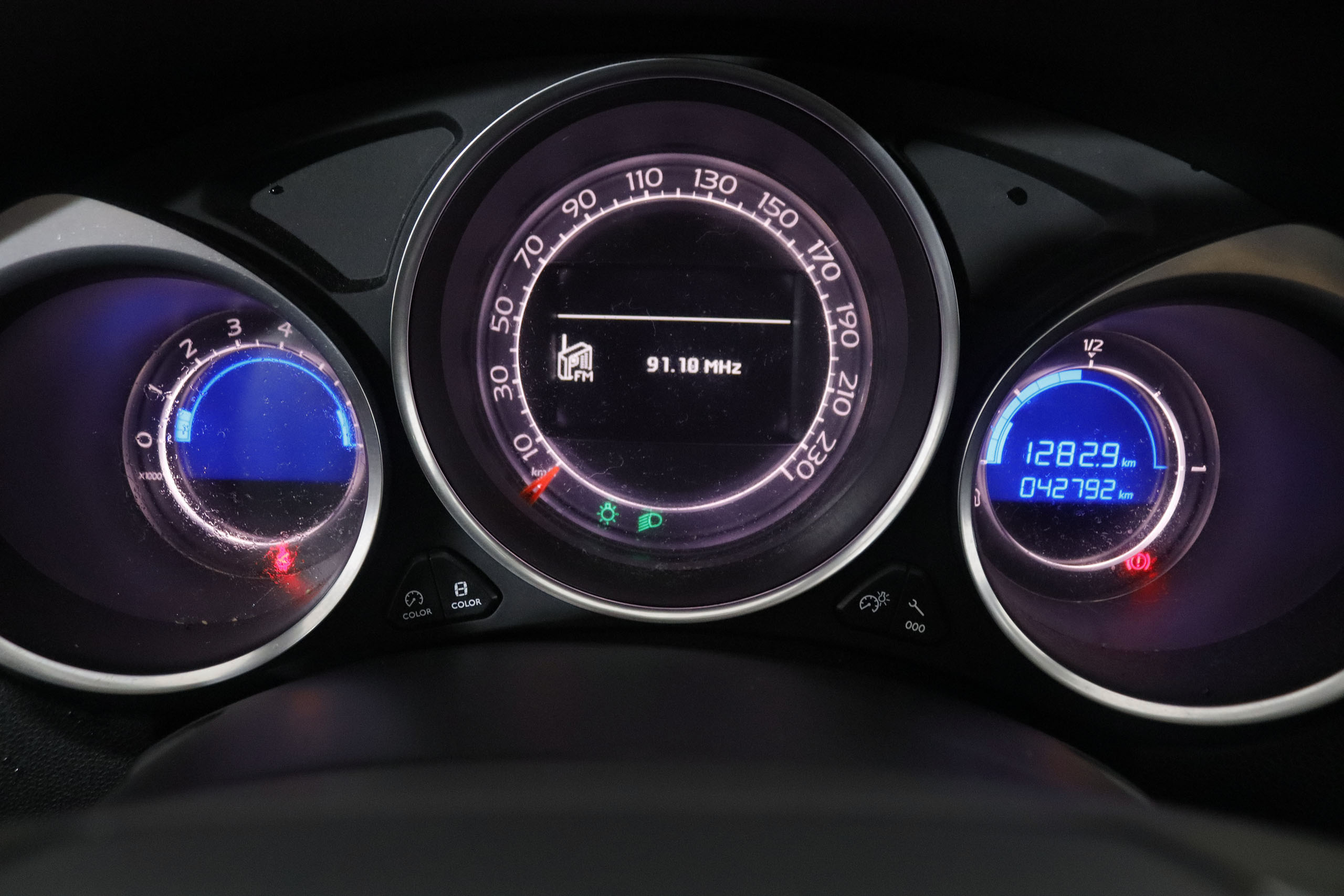 DS DS 4 1.2 PURE TECH SO CHIC 130CV 5P # NAVY, PARKTRONIC foto 18