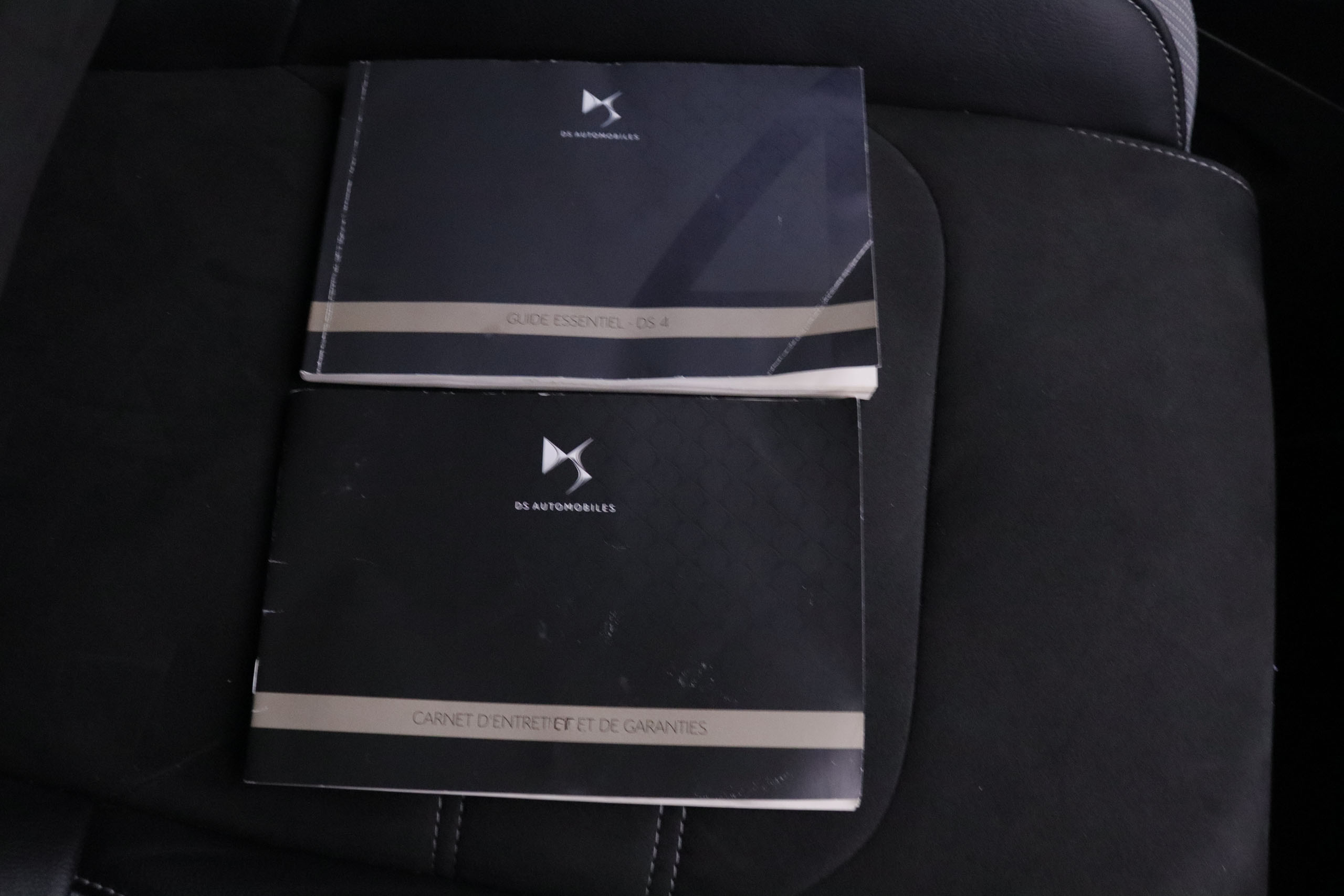 DS DS 4 1.2 PURE TECH SO CHIC 130CV 5P # NAVY, PARKTRONIC foto 25