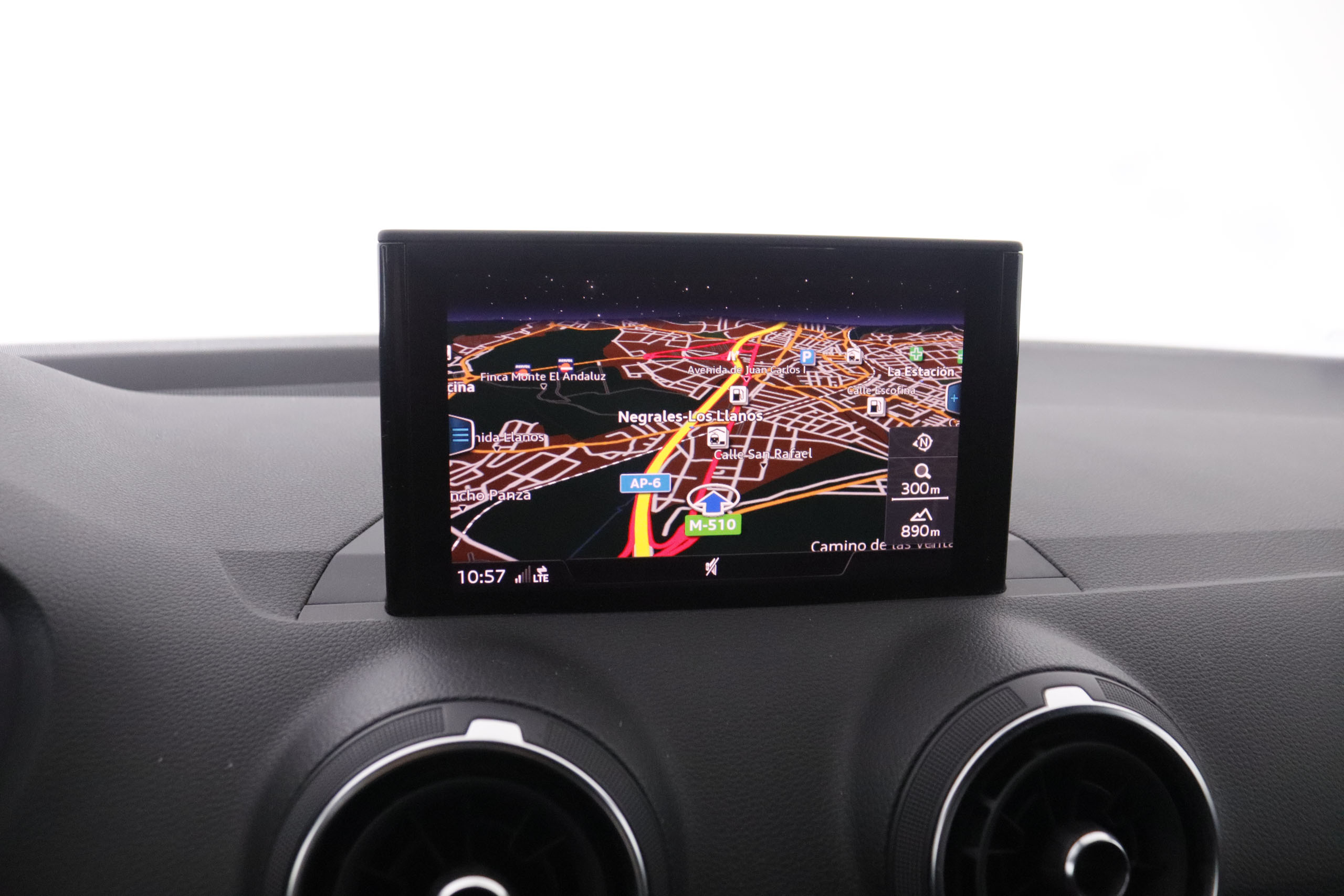 Audi Q2 1.4 TFSI S LINE STRONIC AUTO 150CV 5P # NAVY, PARKTRONIC foto 19