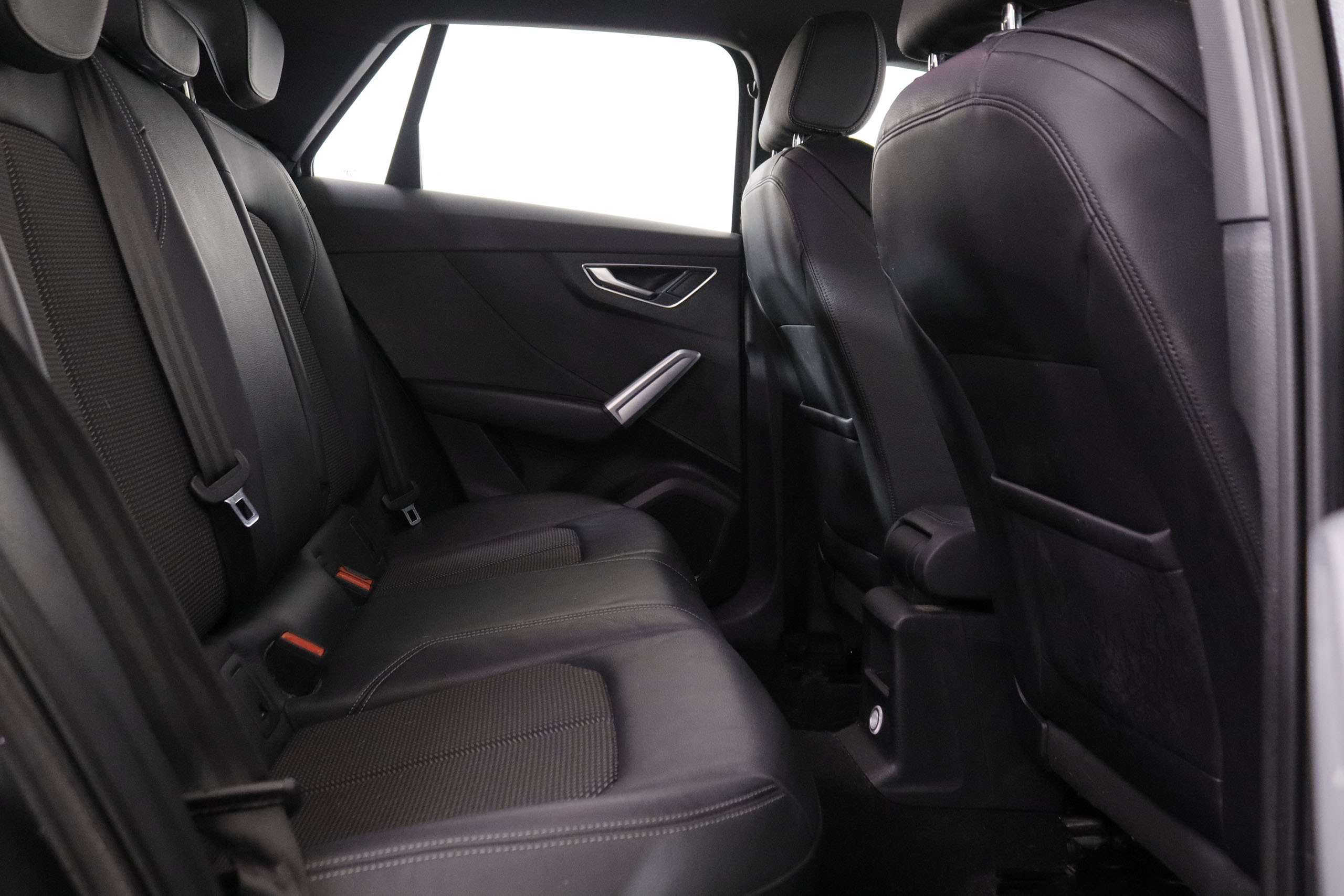 Audi Q2 1.4 TFSI S LINE STRONIC AUTO 150CV 5P # NAVY, PARKTRONIC foto 26