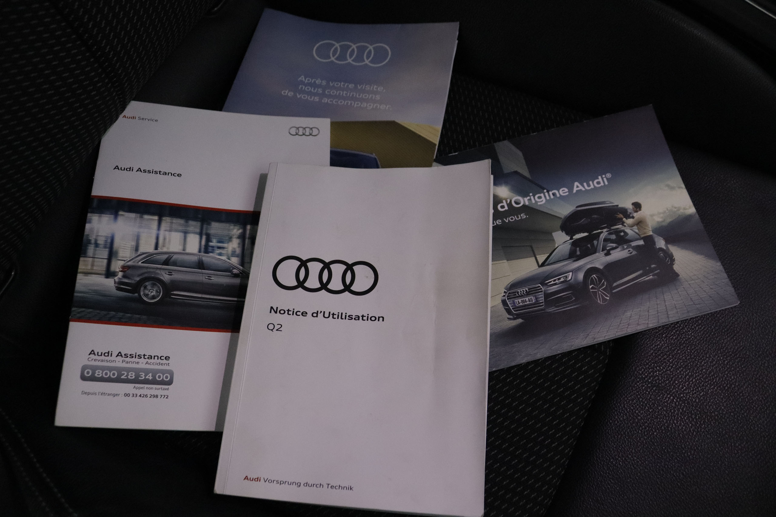 Audi Q2 1.4 TFSI S LINE STRONIC AUTO 150CV 5P # NAVY, PARKTRONIC foto 27