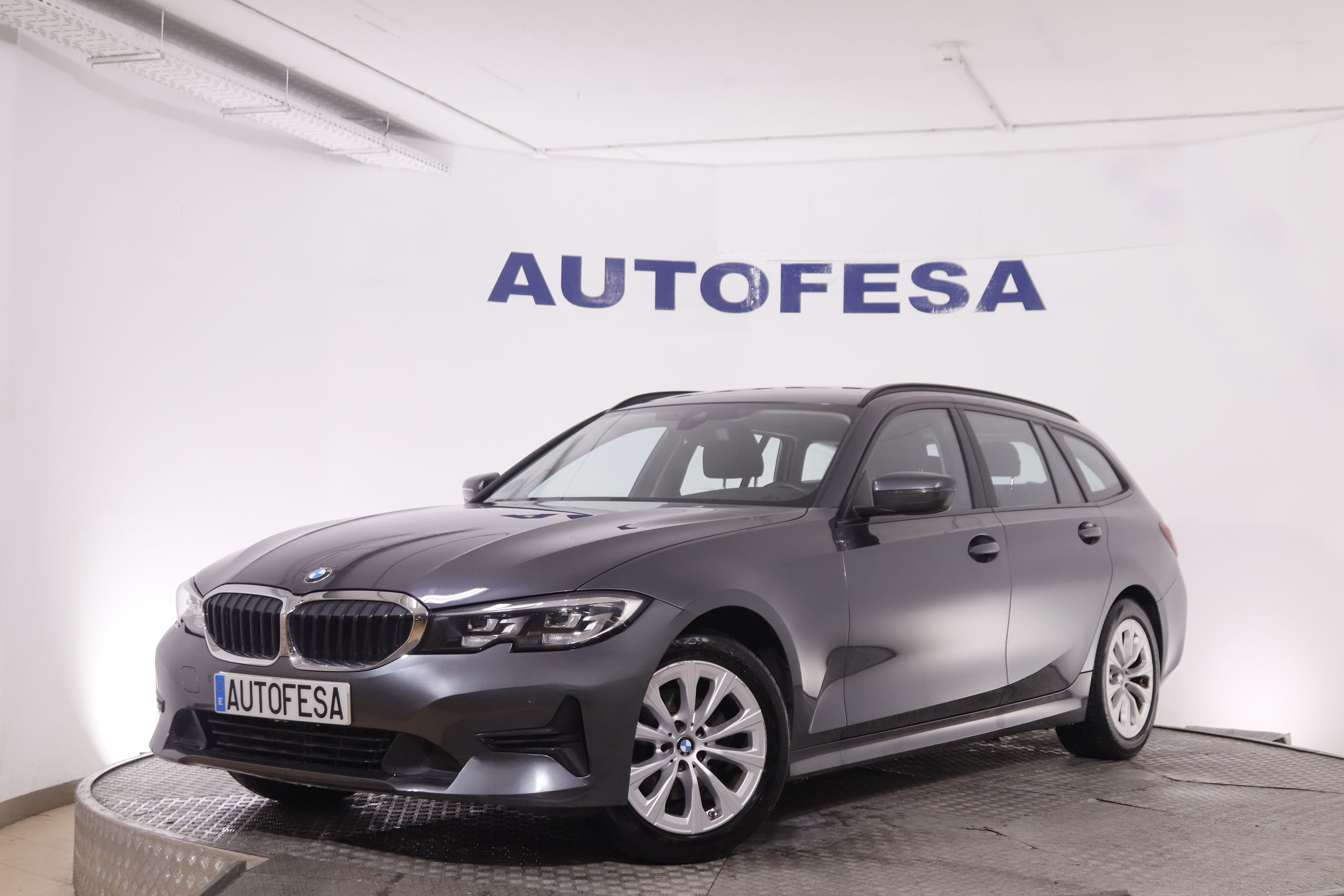 BMW 320 SERIE 3 320D TOURING AUTO 190CV 5P # IVA DEDUCIBLE, NAVY, PARKTRONIC foto 1
