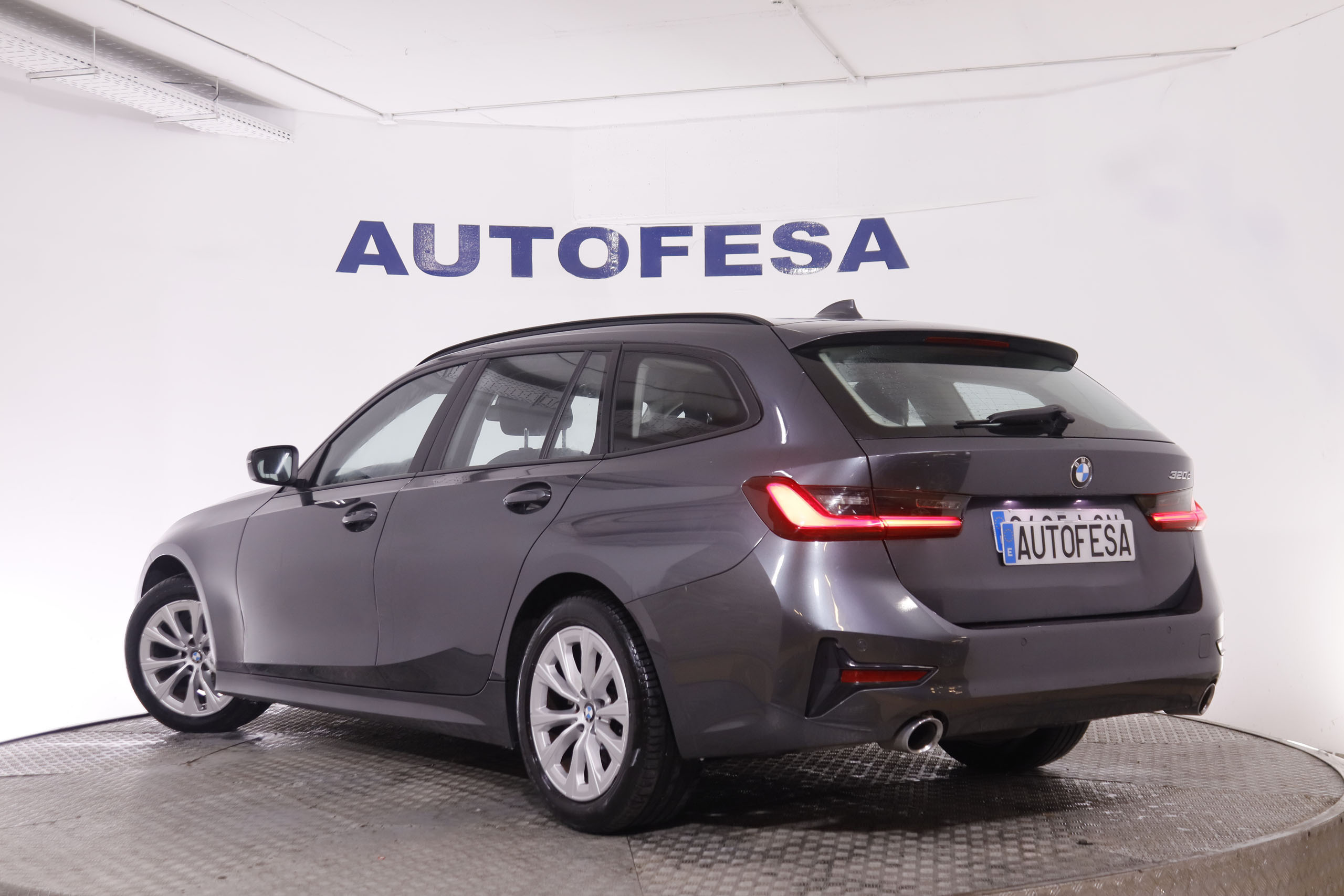 BMW 320 SERIE 3 320D TOURING AUTO 190CV 5P # IVA DEDUCIBLE, NAVY, PARKTRONIC foto 7