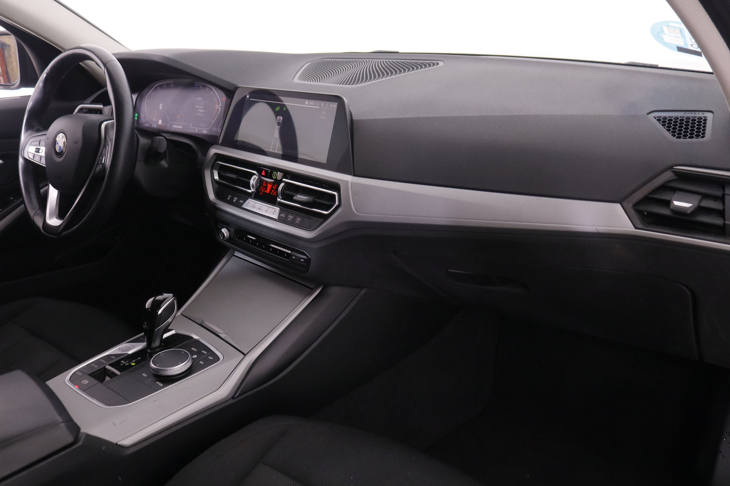 BMW 320 SERIE 3 320D TOURING AUTO 190CV 5P # IVA DEDUCIBLE, NAVY, PARKTRONIC foto 15