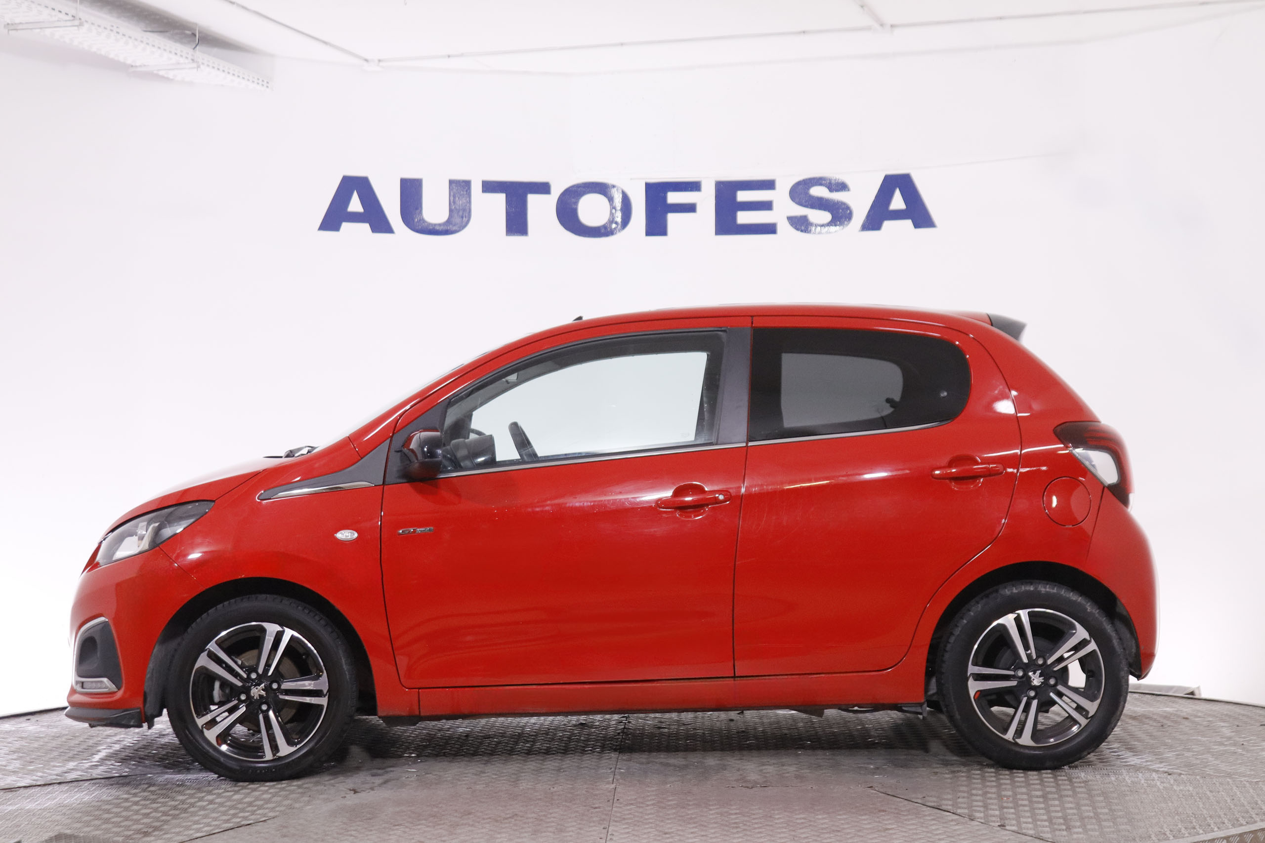 Peugeot 108 1.2 GT LINE 82CV 5P # NAVY, PARKTRONIC foto 9