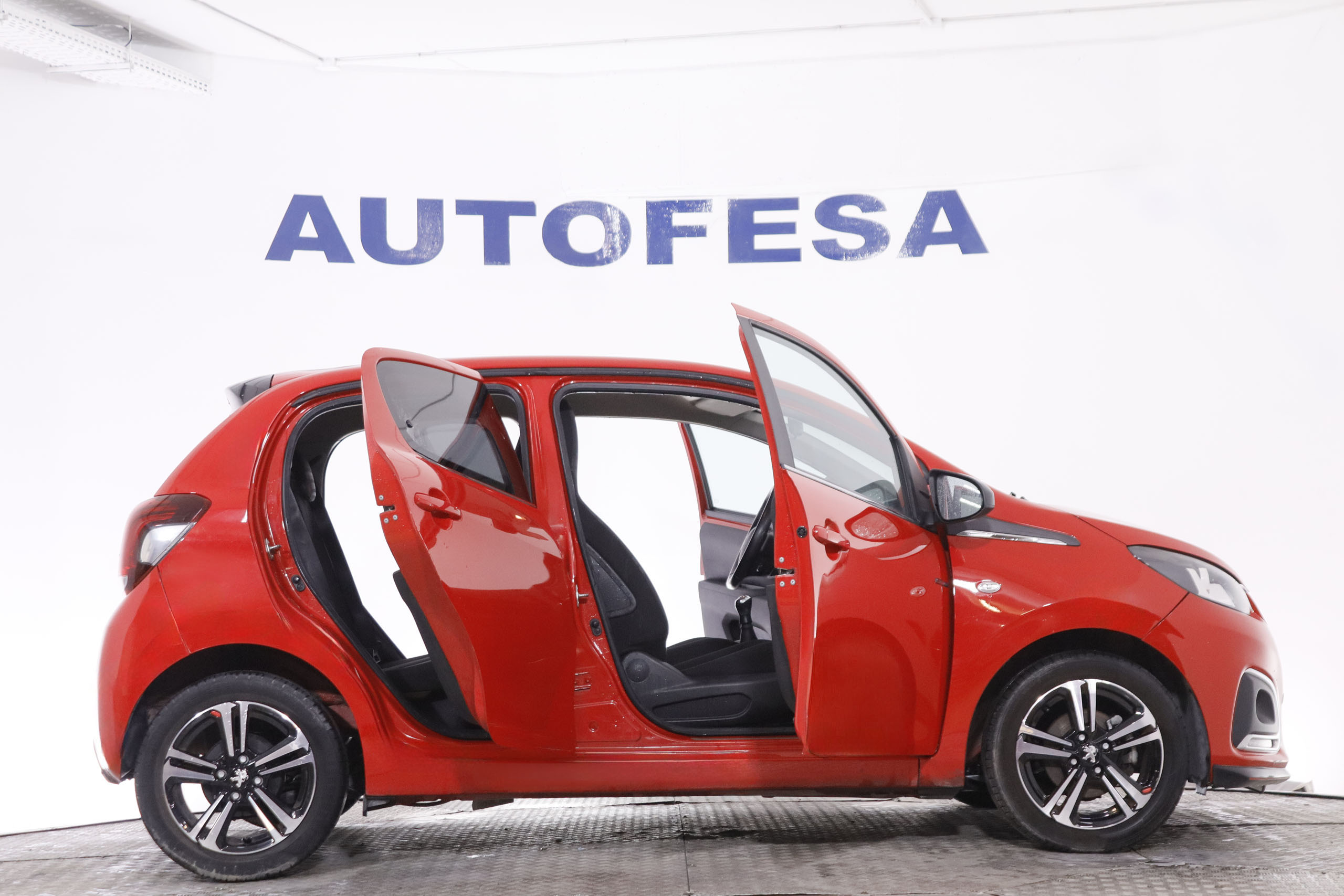 Peugeot 108 1.2 GT LINE 82CV 5P # NAVY, PARKTRONIC foto 11