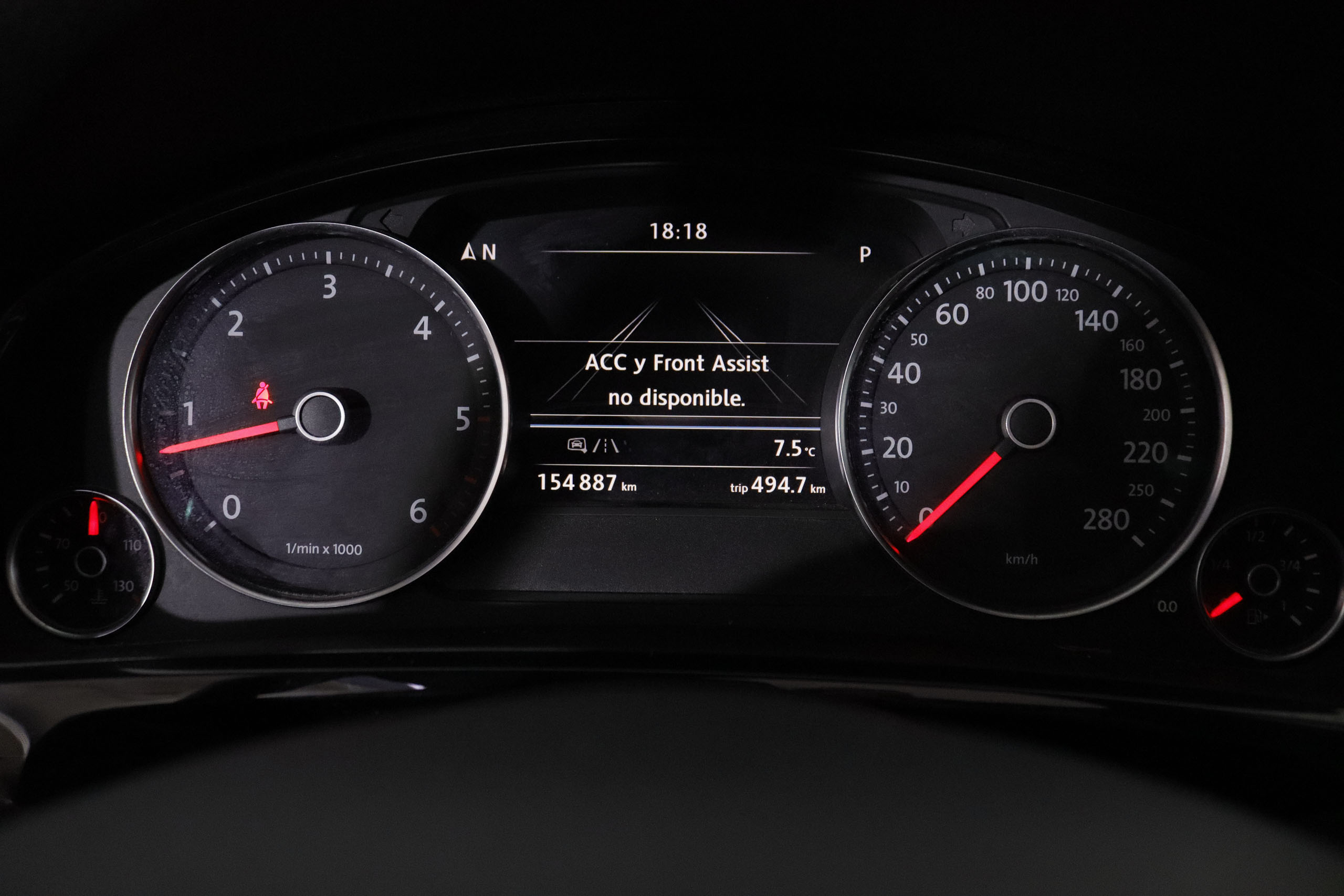 Volkswagen Touareg 3.0 TDI V6 PREMIUM AUTO 245CV 5P # CUERO, TECHO ELEC PANORAMICO, NAVY, PARKTRONIC foto 18