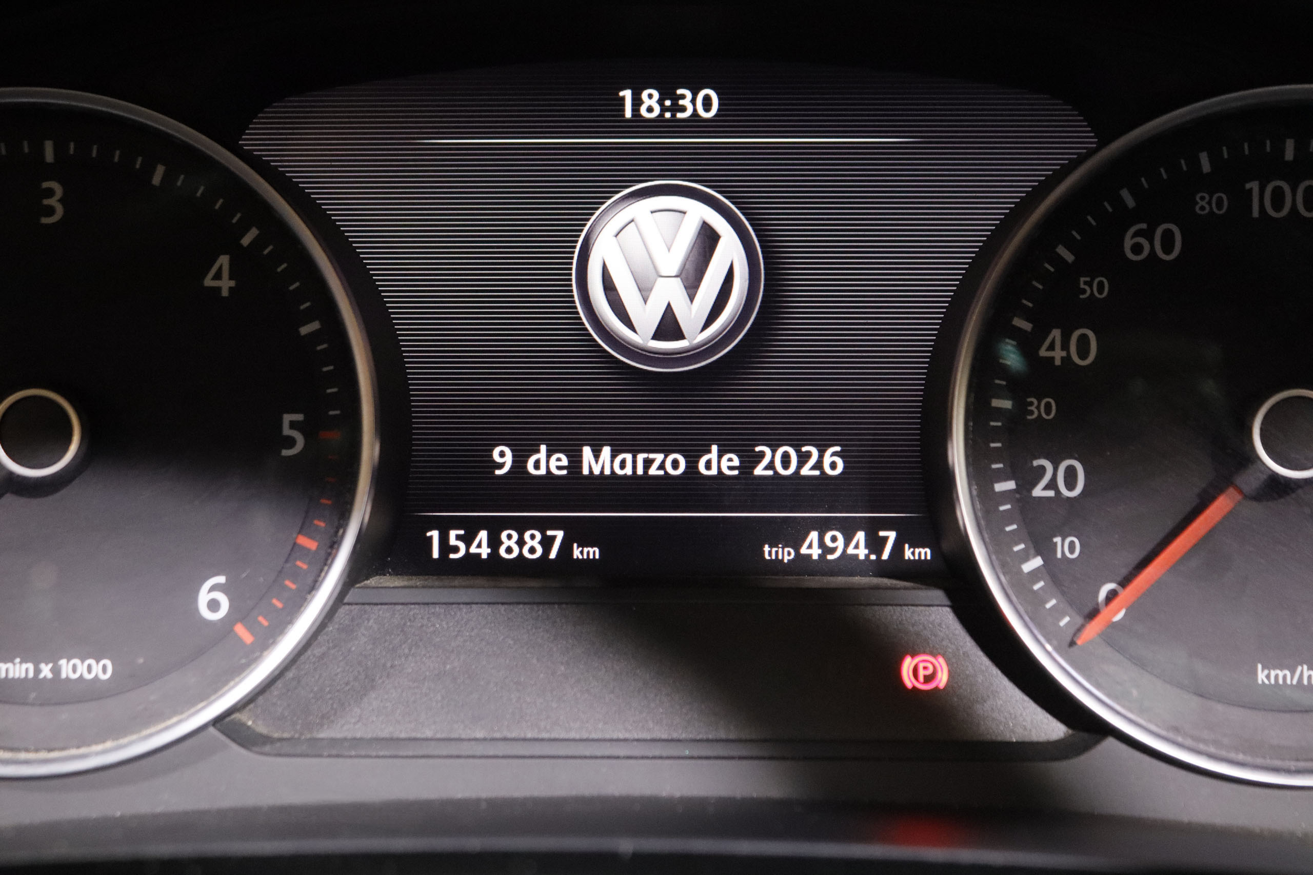 Volkswagen Touareg 3.0 TDI V6 PREMIUM AUTO 245CV 5P # CUERO, TECHO ELEC PANORAMICO, NAVY, PARKTRONIC foto 19