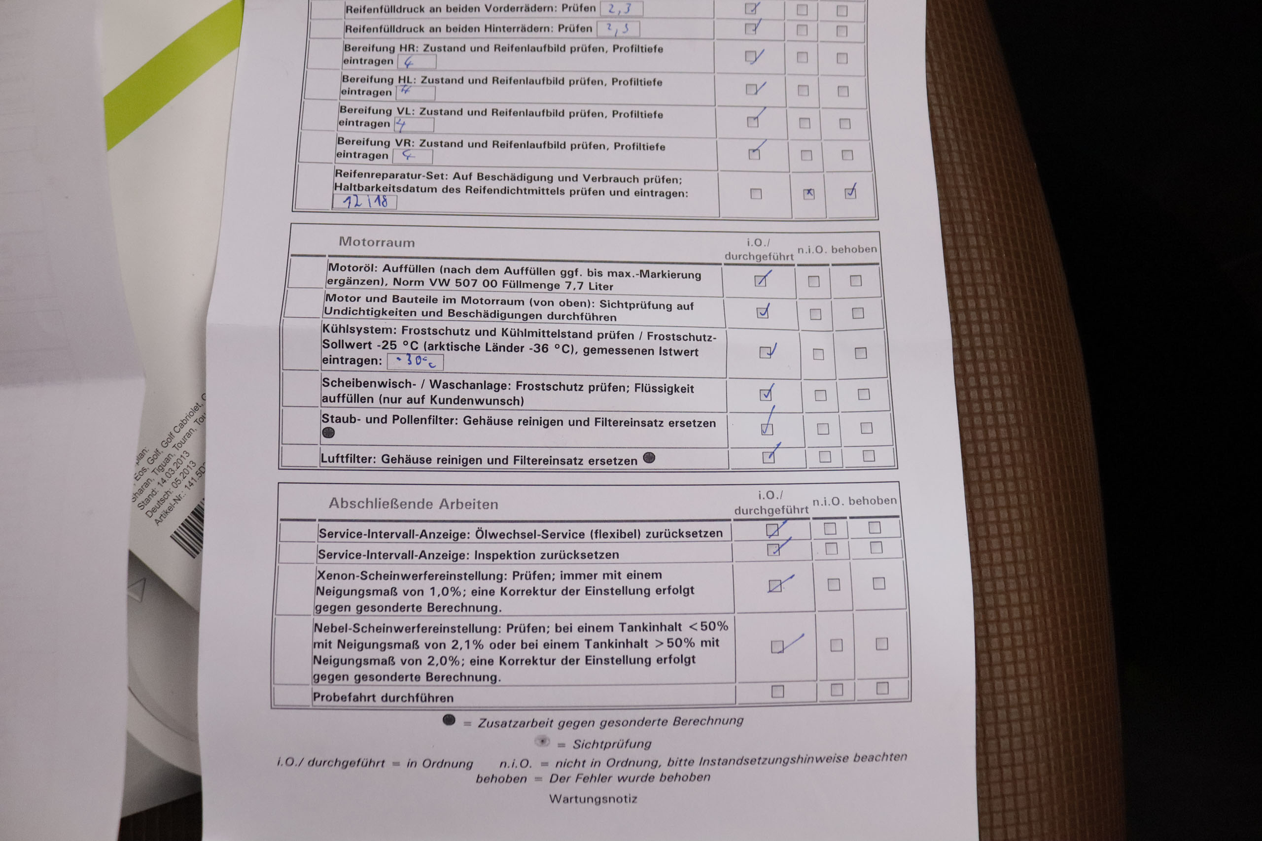 Volkswagen Touareg 3.0 TDI V6 PREMIUM AUTO 245CV 5P # CUERO, TECHO ELEC PANORAMICO, NAVY, PARKTRONIC foto 39