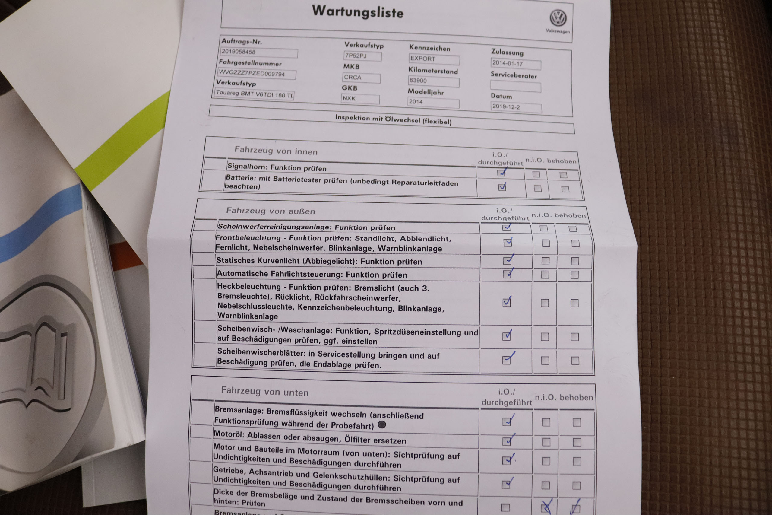 Volkswagen Touareg 3.0 TDI V6 PREMIUM AUTO 245CV 5P # CUERO, TECHO ELEC PANORAMICO, NAVY, PARKTRONIC foto 40