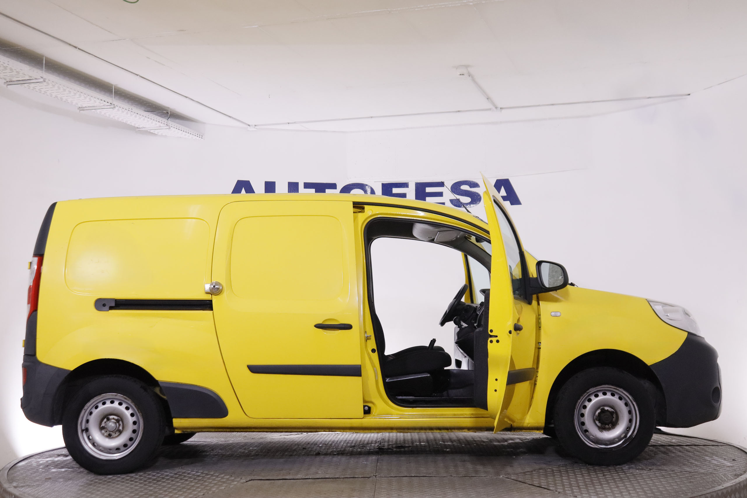 Renault Kangoo 1.5 DCI FURGON MAXI 95CV 4P # IVA DEDUCIBLE foto 10