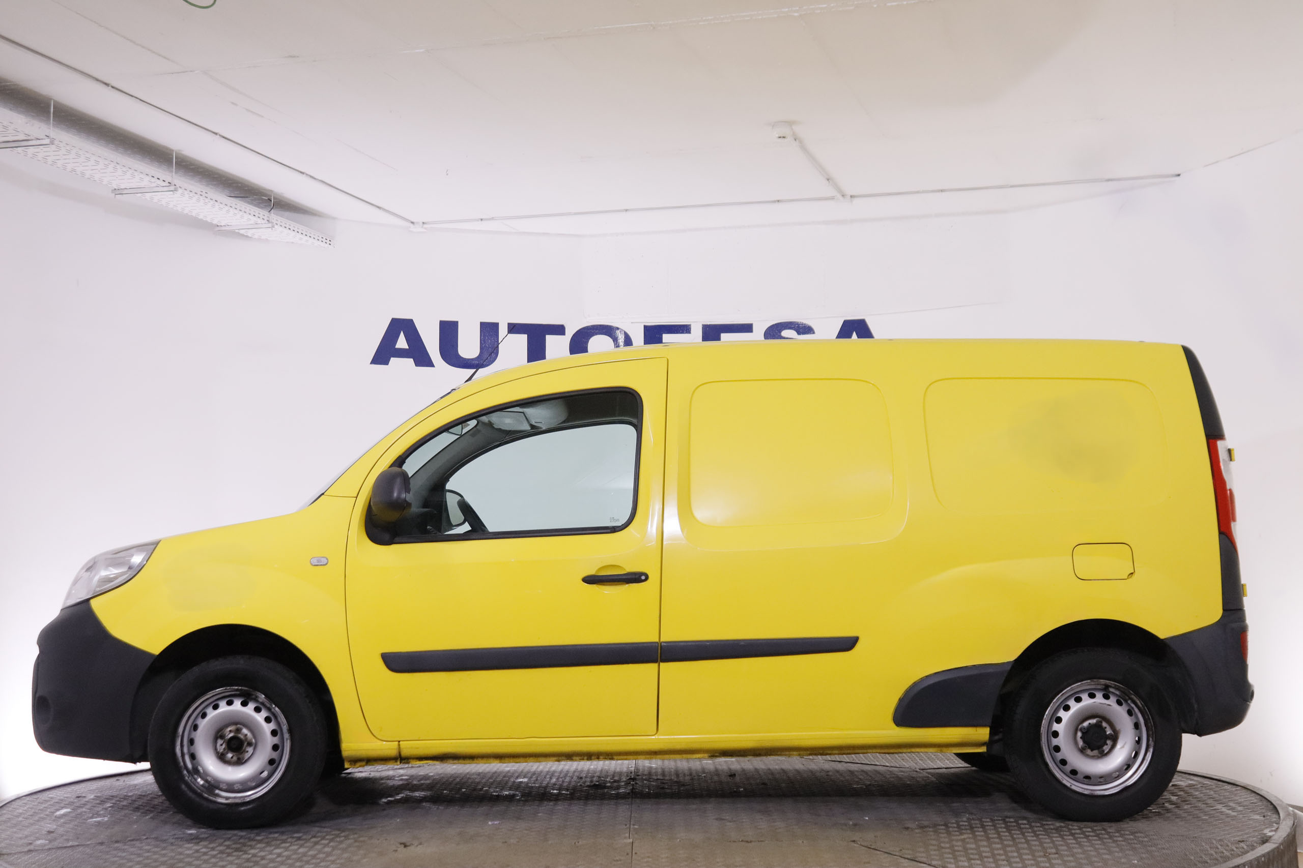 Renault Kangoo 1.5 DCI FURGON MAXI 95CV 4P # IVA DEDUCIBLE foto 13