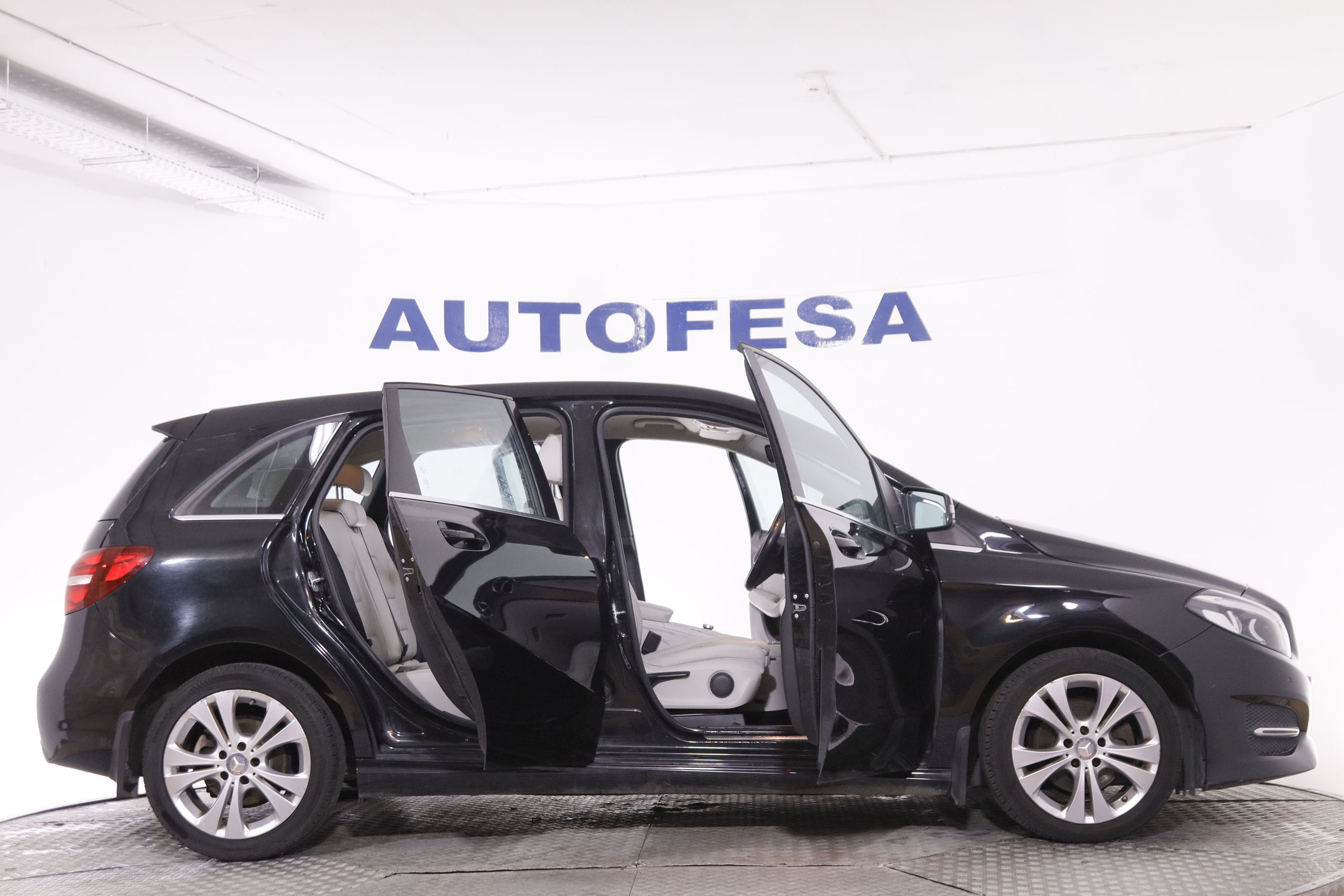 Mercedes-benz B 180 CLASE B B180D AUTO 109CV 5P # PARKTRONIC foto 10