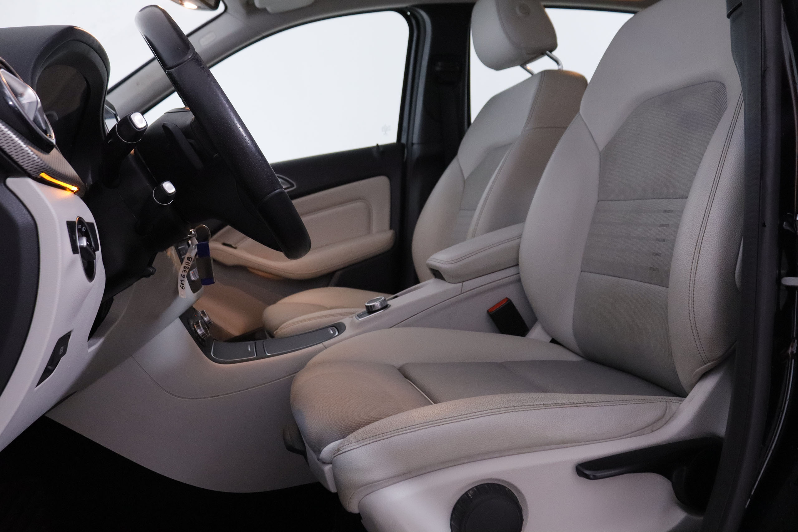 Mercedes-benz B 180 CLASE B B180D AUTO 109CV 5P # PARKTRONIC foto 24