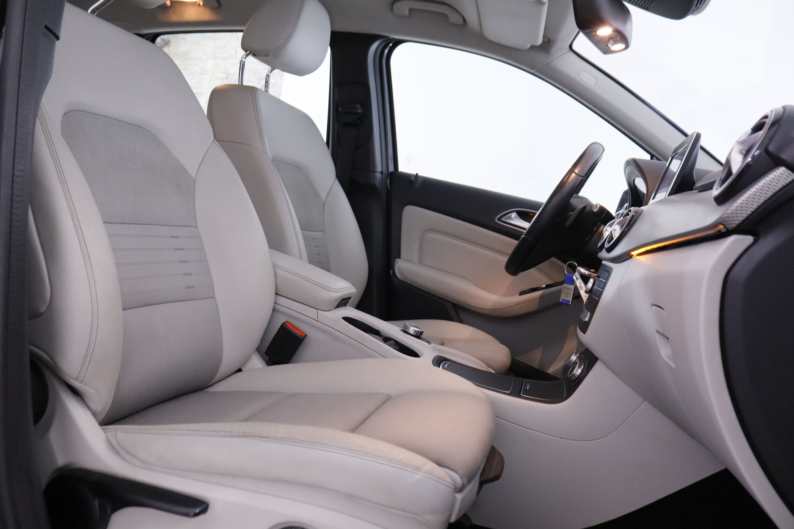 Mercedes-benz B 180 CLASE B B180D AUTO 109CV 5P # PARKTRONIC foto 25