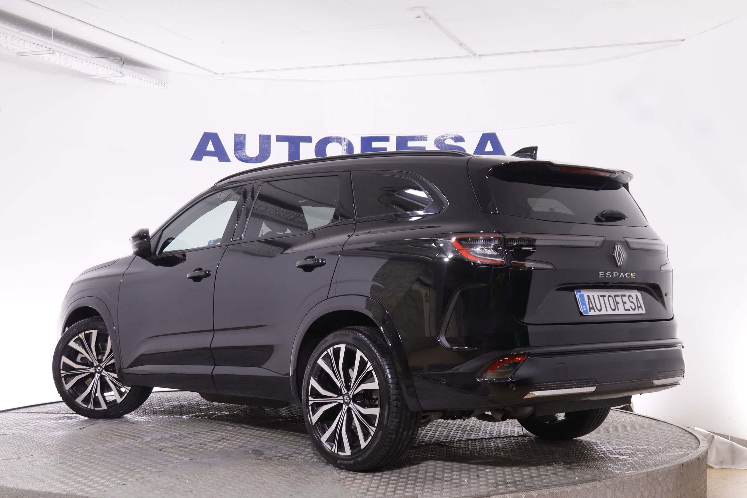 Renault Espace 1.2 E TECH ICONIC HYBRID AUTO 200CV 5P # IVA DEDUCIBLE, CUERO, TECHO PANORAMICO foto 5