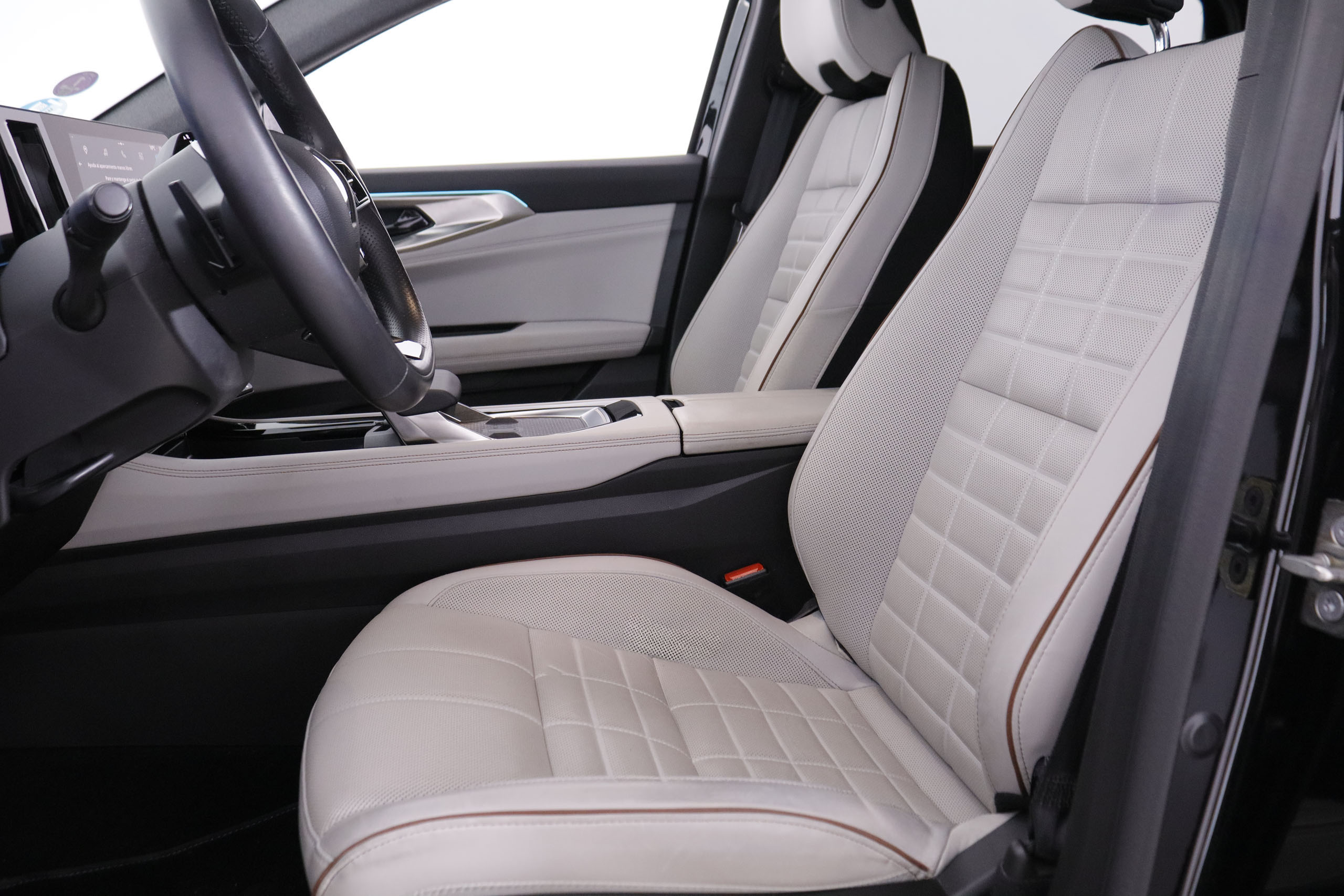 Renault Espace 1.2 E TECH ICONIC HYBRID AUTO 200CV 5P # IVA DEDUCIBLE, CUERO, TECHO PANORAMICO foto 31