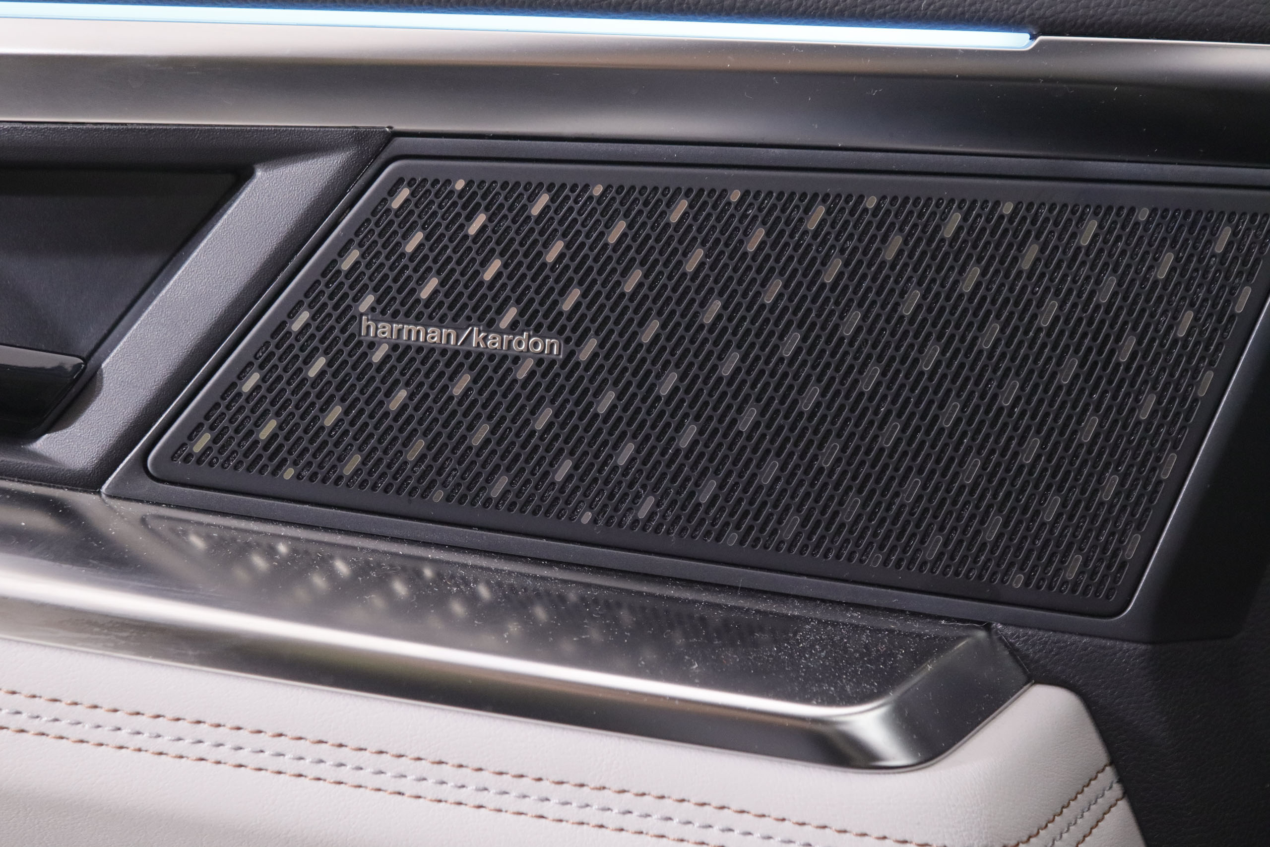 Renault Espace 1.2 E TECH ICONIC HYBRID AUTO 200CV 5P # IVA DEDUCIBLE, CUERO, TECHO PANORAMICO foto 35